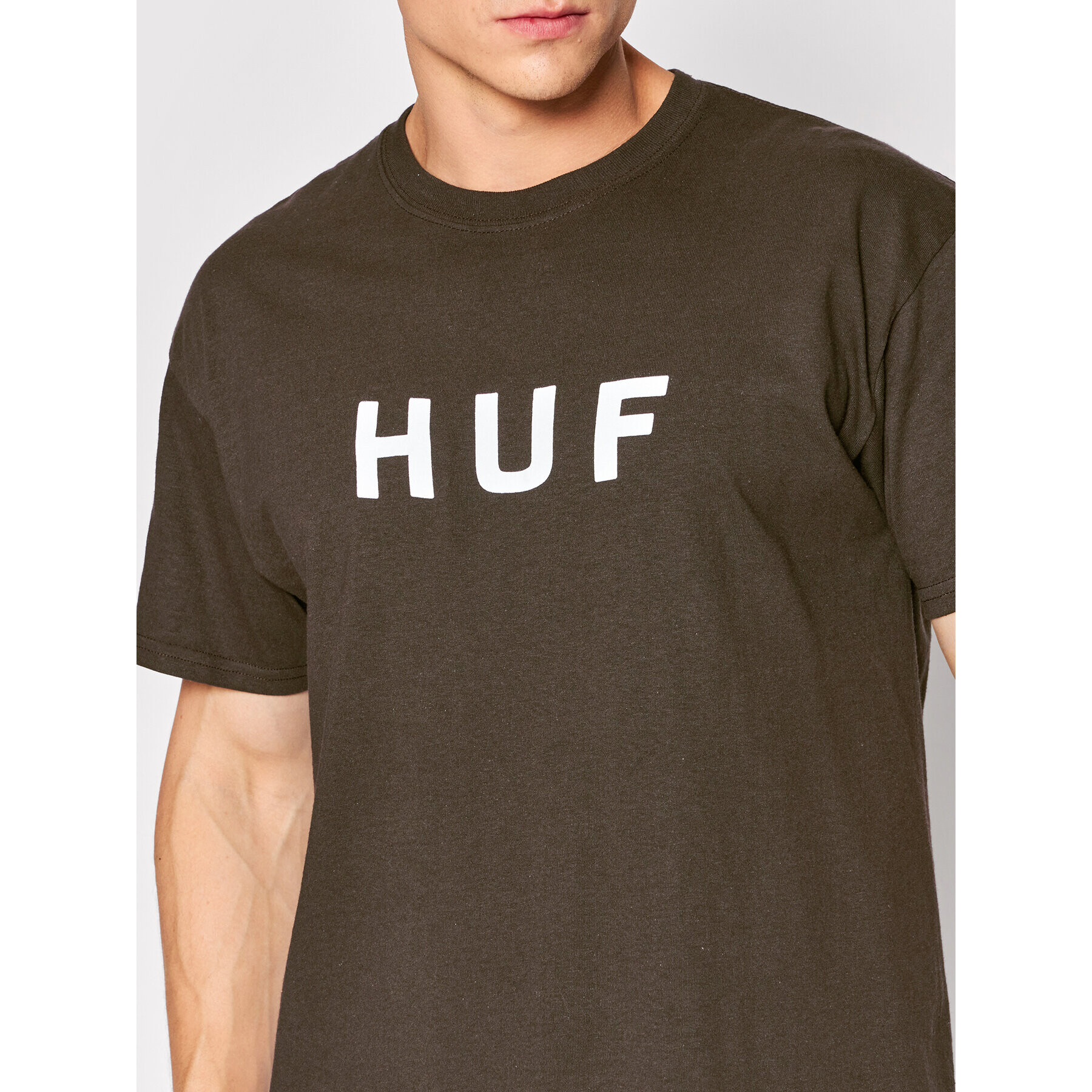 HUF Тишърт Essentials Logo TS01752 Кафяв Regular Fit - Pepit.bg