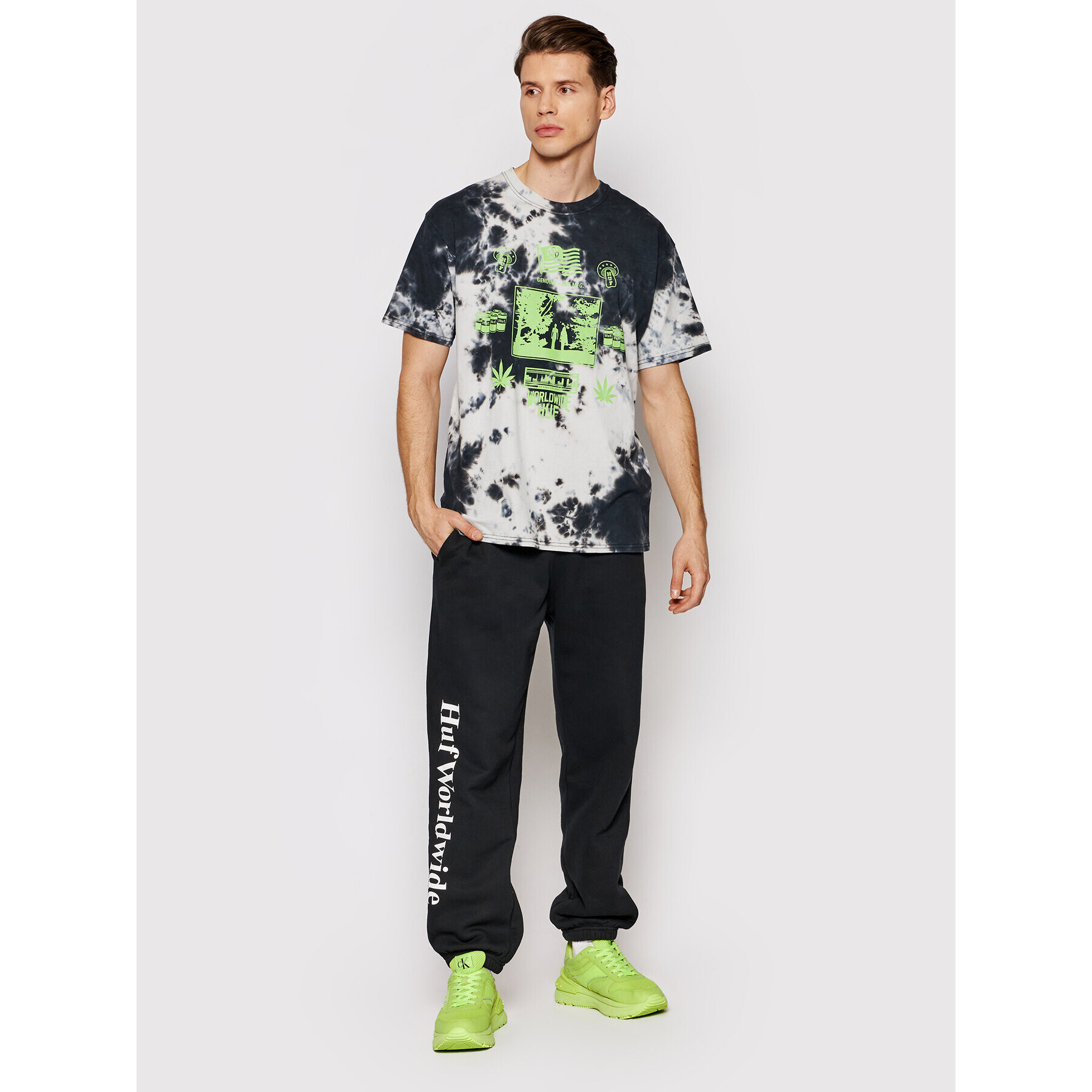 HUF Тишърт Gathering TS01497 Черен Regular Fit - Pepit.bg