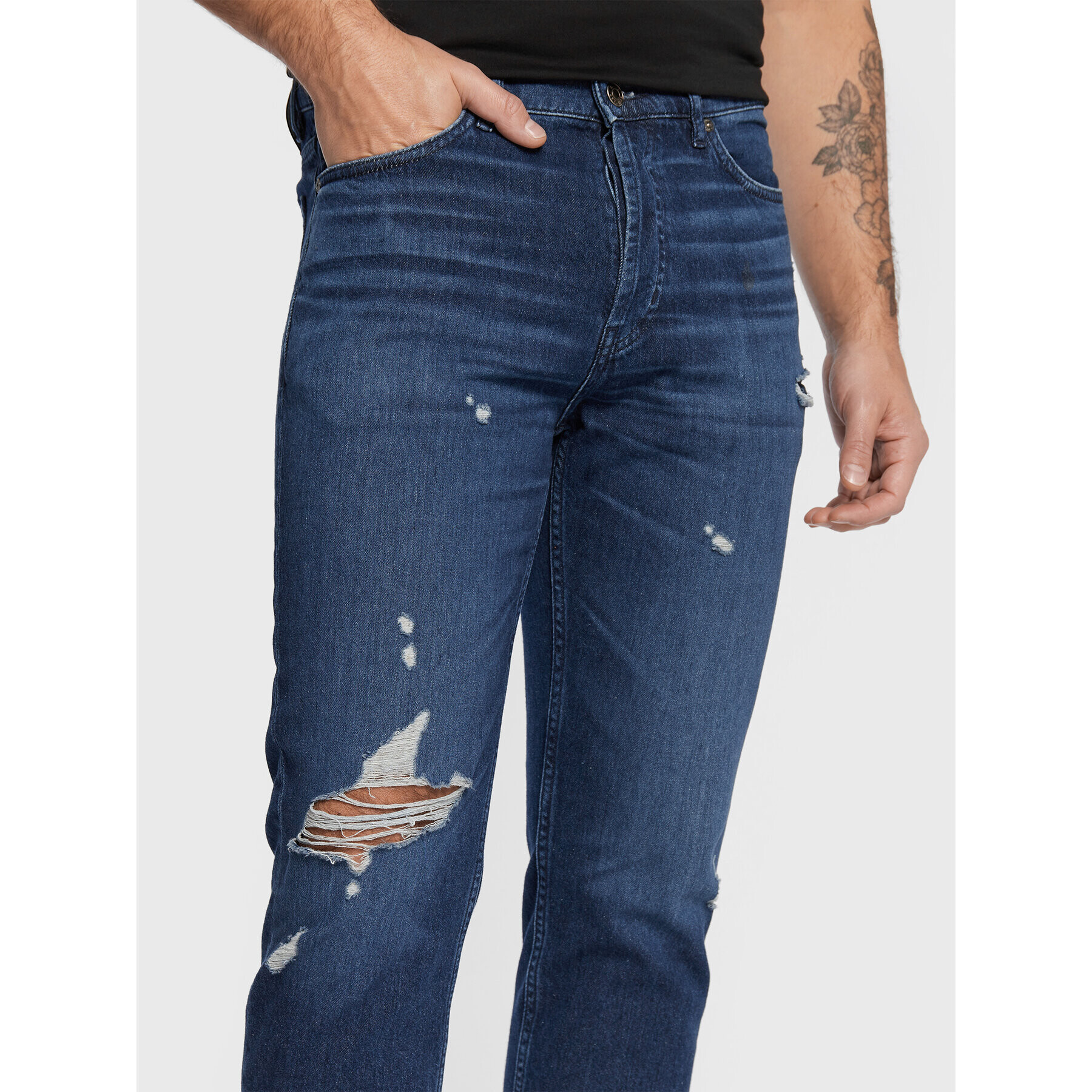 Hugo Дънки 50472839 Син Tapered Fit - Pepit.bg