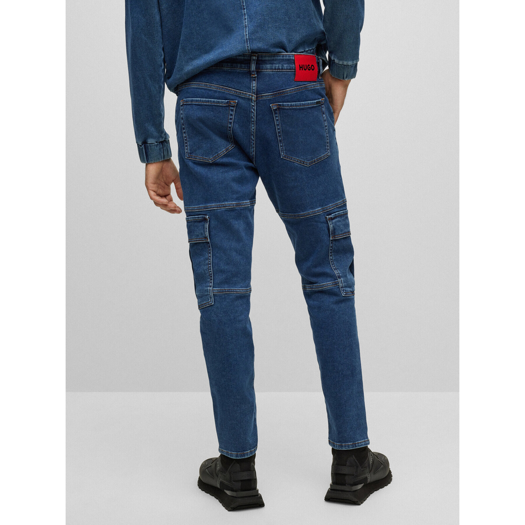 Hugo Дънки 50484349 Син Tapered Fit - Pepit.bg
