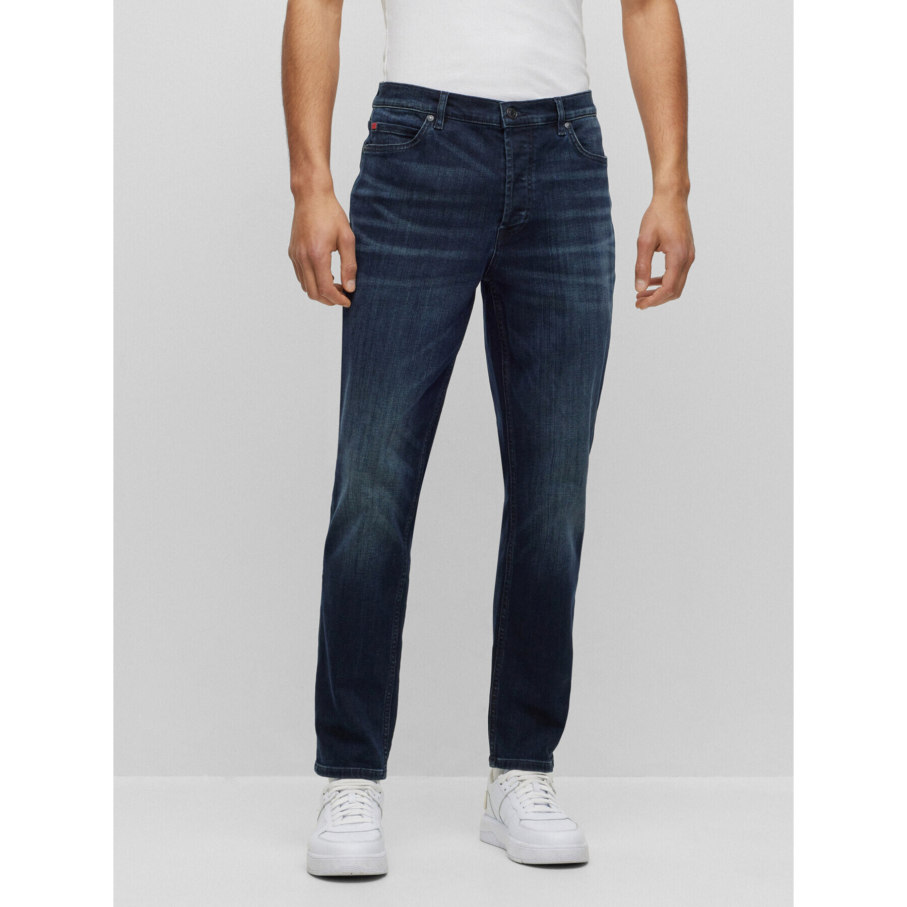 Hugo Дънки 50493866 Тъмносин Tapered Fit - Pepit.bg