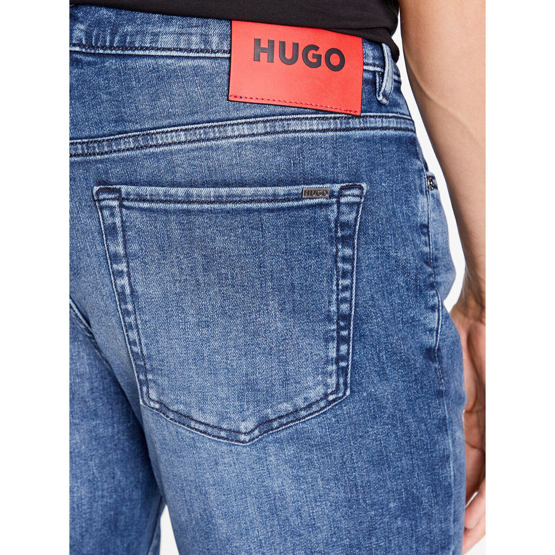 Hugo Дънки 50495504 Син Tapered Fit - Pepit.bg
