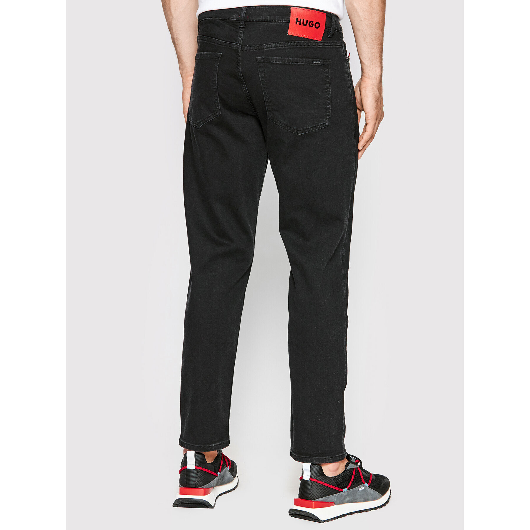 Hugo Дънки 634 50467400 Черен Slim Fit - Pepit.bg