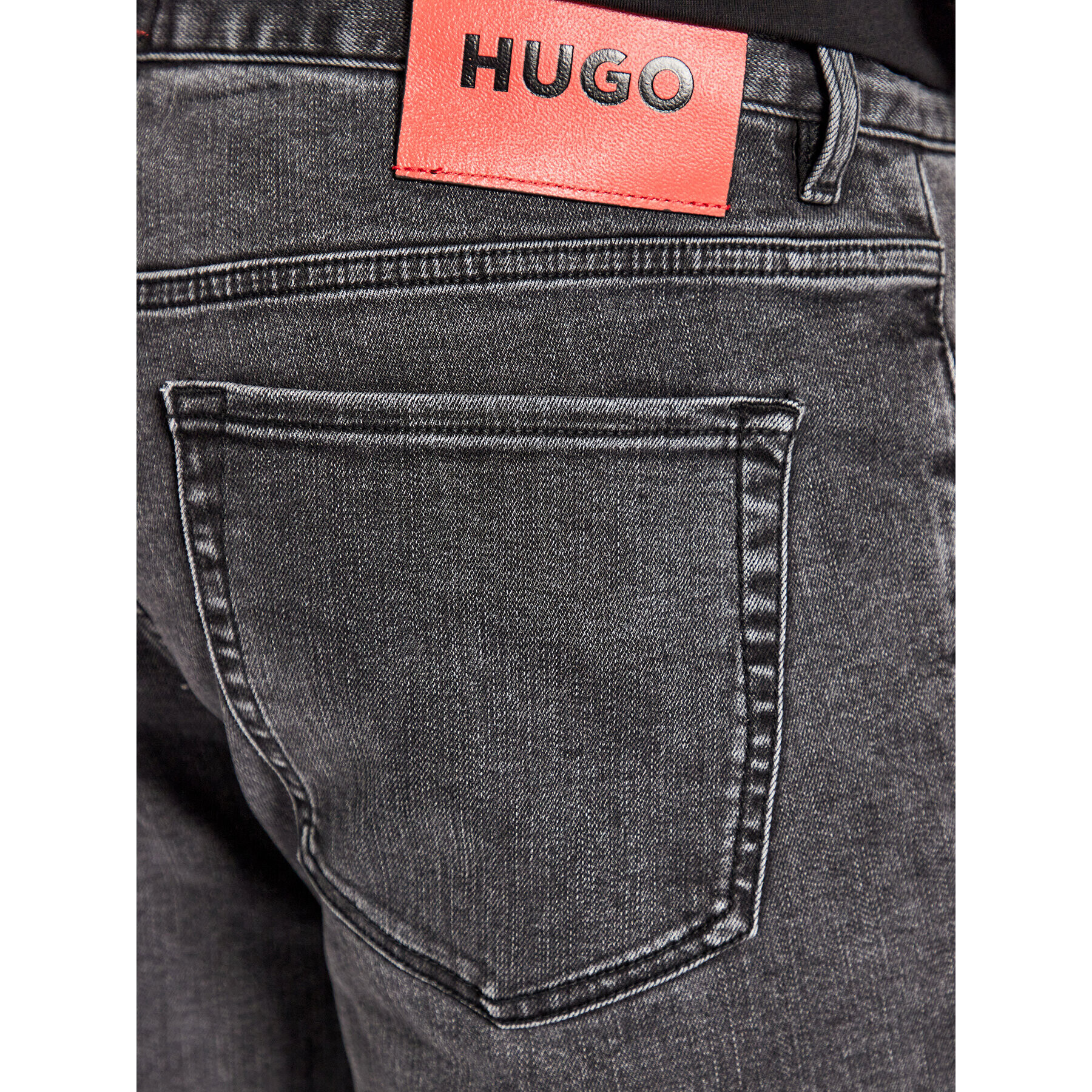 Hugo Дънкови шорти 50473843 Сив Slim Tapered Fit - Pepit.bg