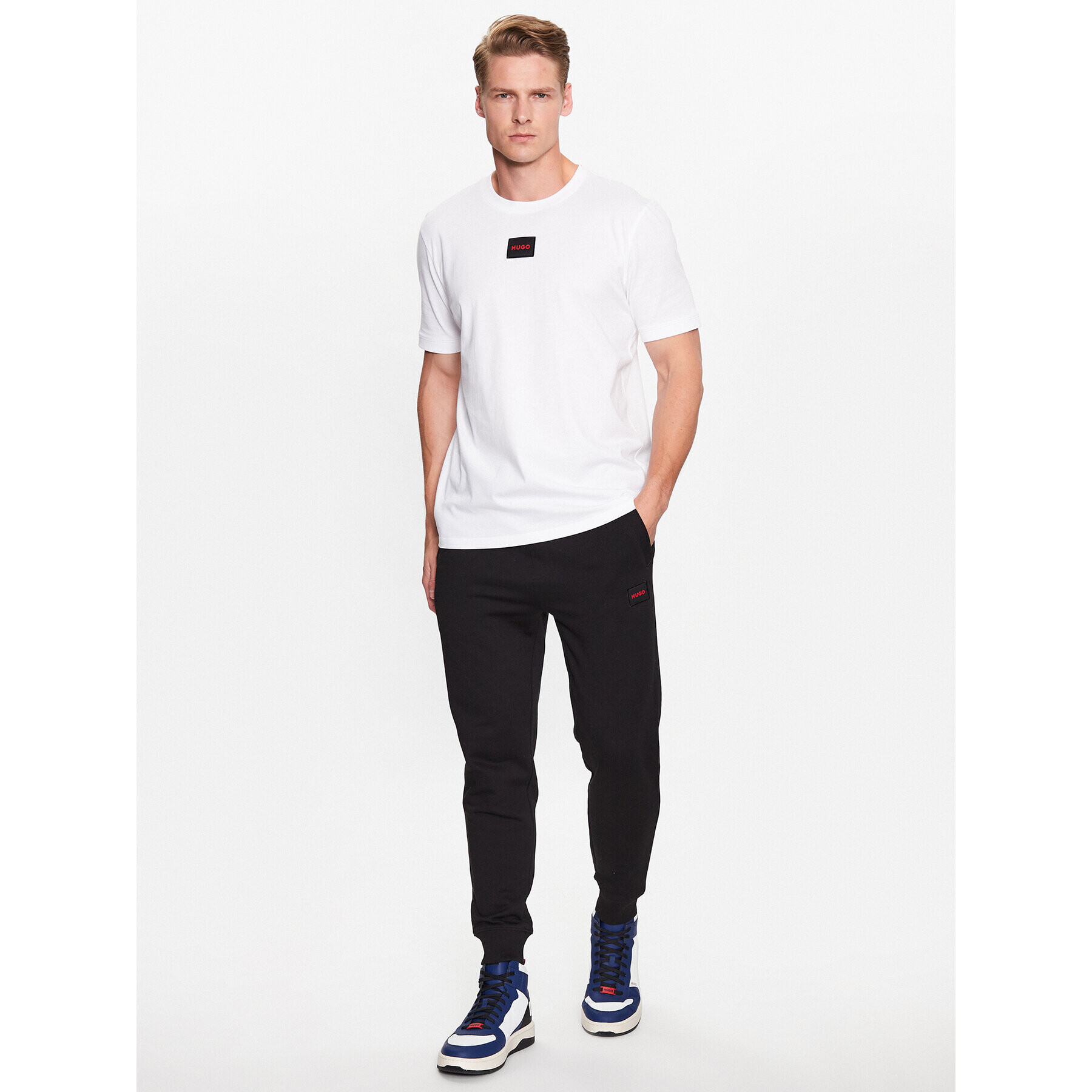 Hugo Долнище анцуг 50447963 Черен Regular Fit - Pepit.bg
