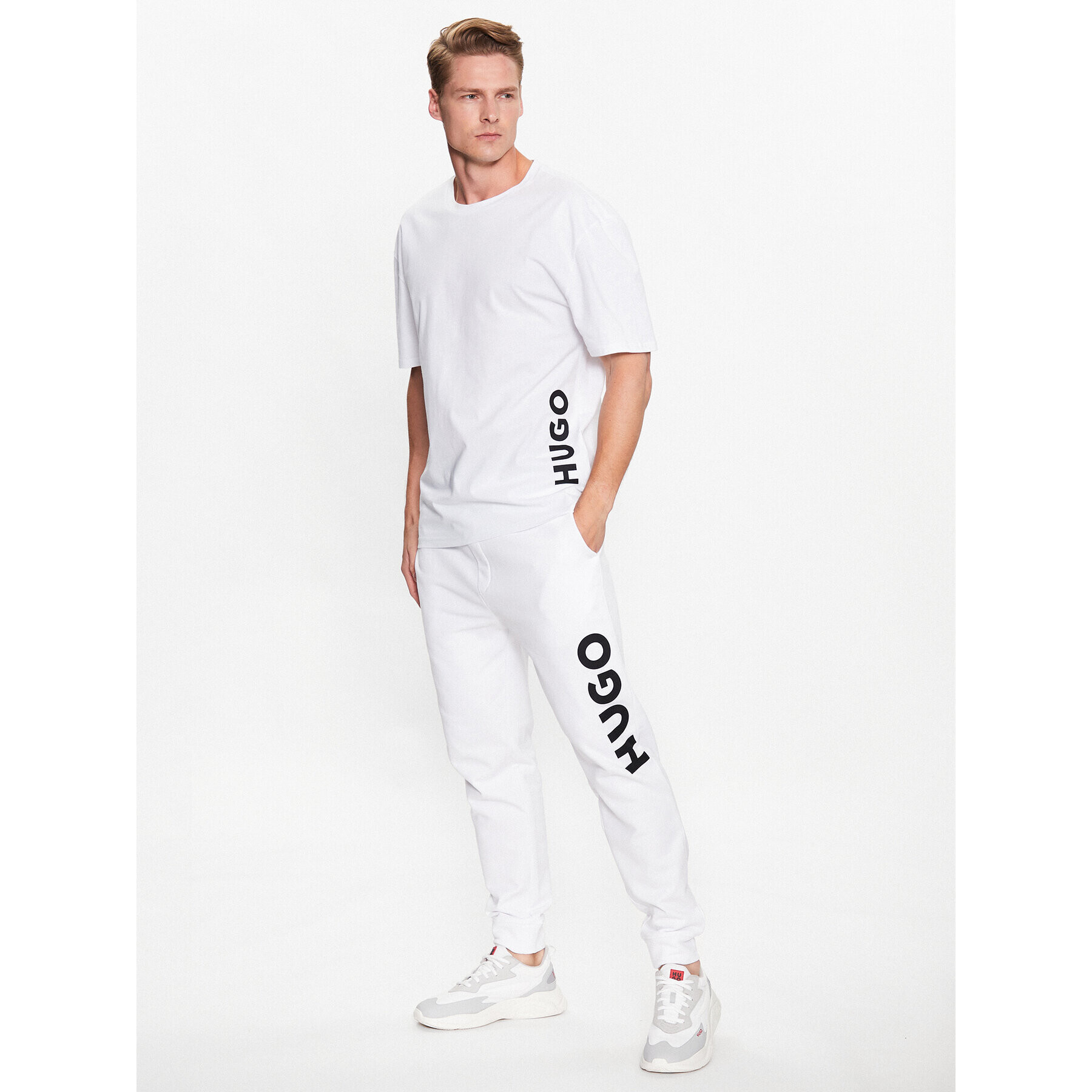Hugo Долнище анцуг Dutschi 50473211 Бял Regular Fit - Pepit.bg