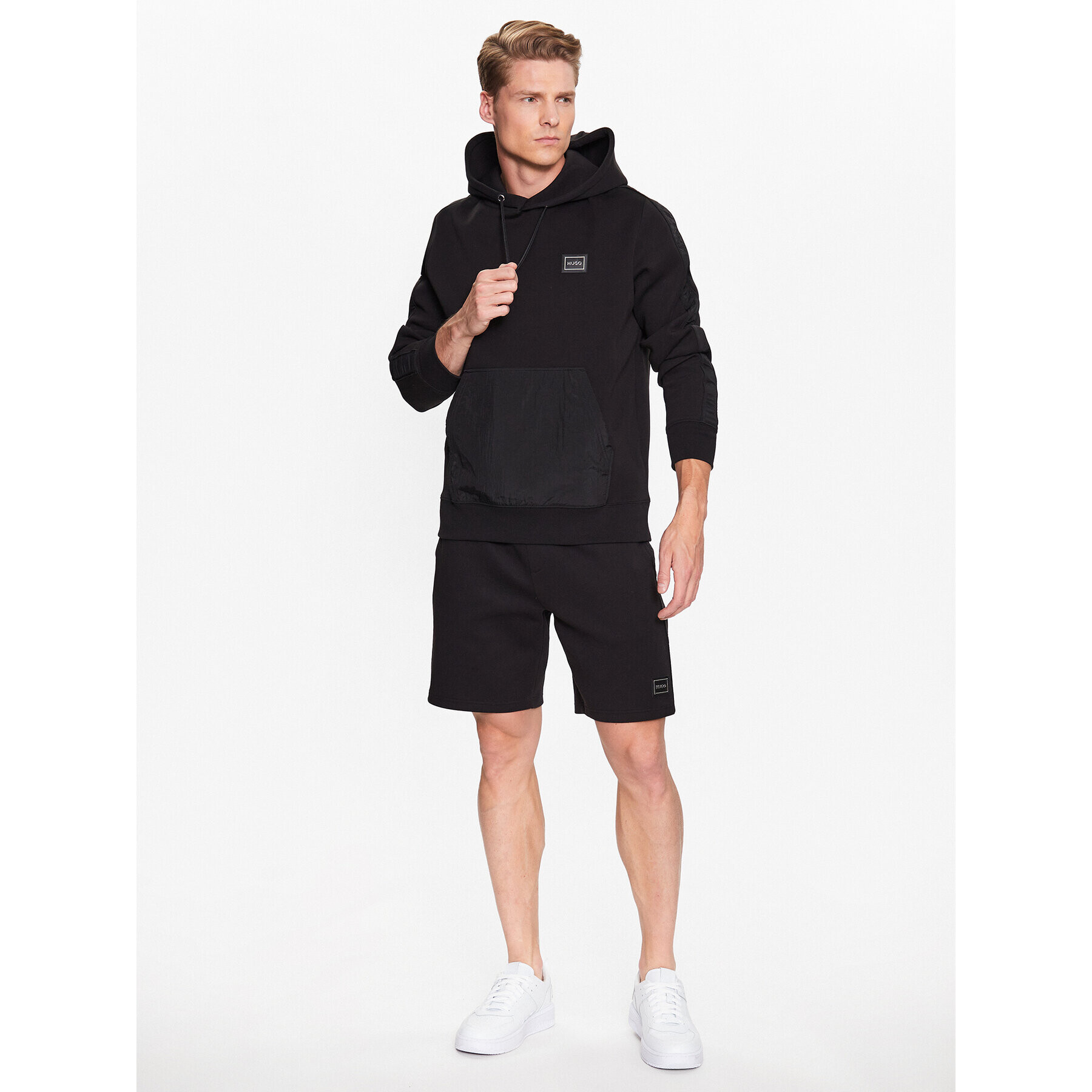 Hugo Долнище анцуг 50490819 Черен Regular Fit - Pepit.bg