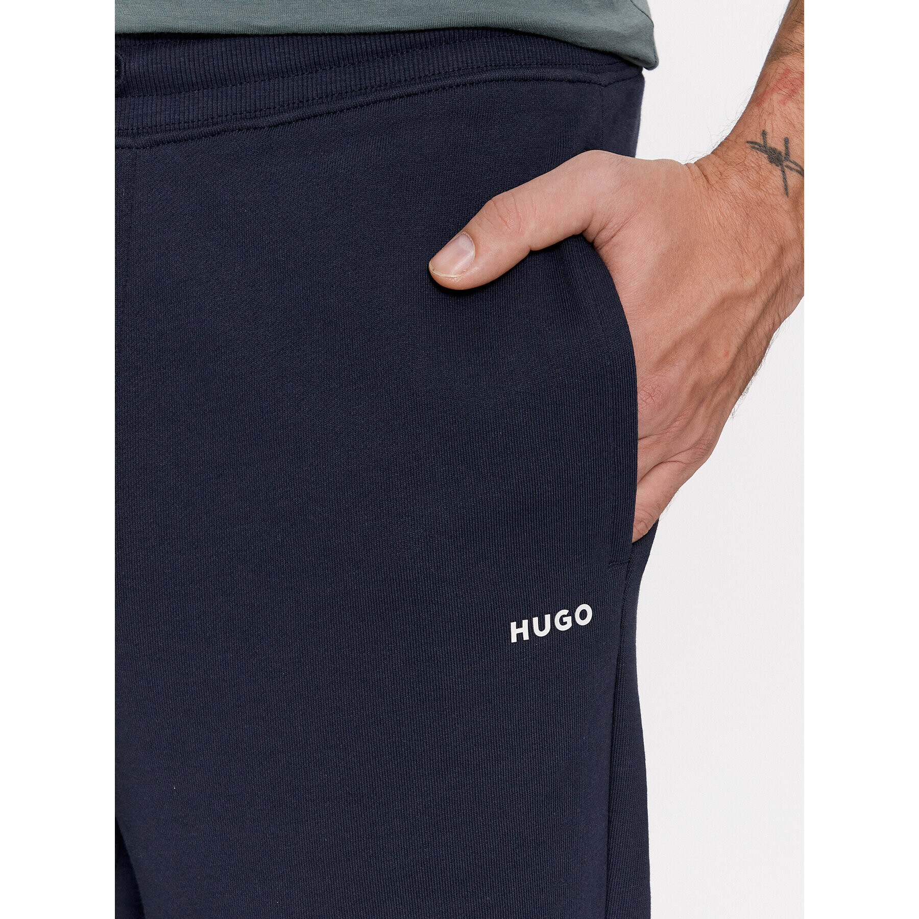 Hugo Долнище анцуг Dayote232 50489617 Тъмносин Regular Fit - Pepit.bg