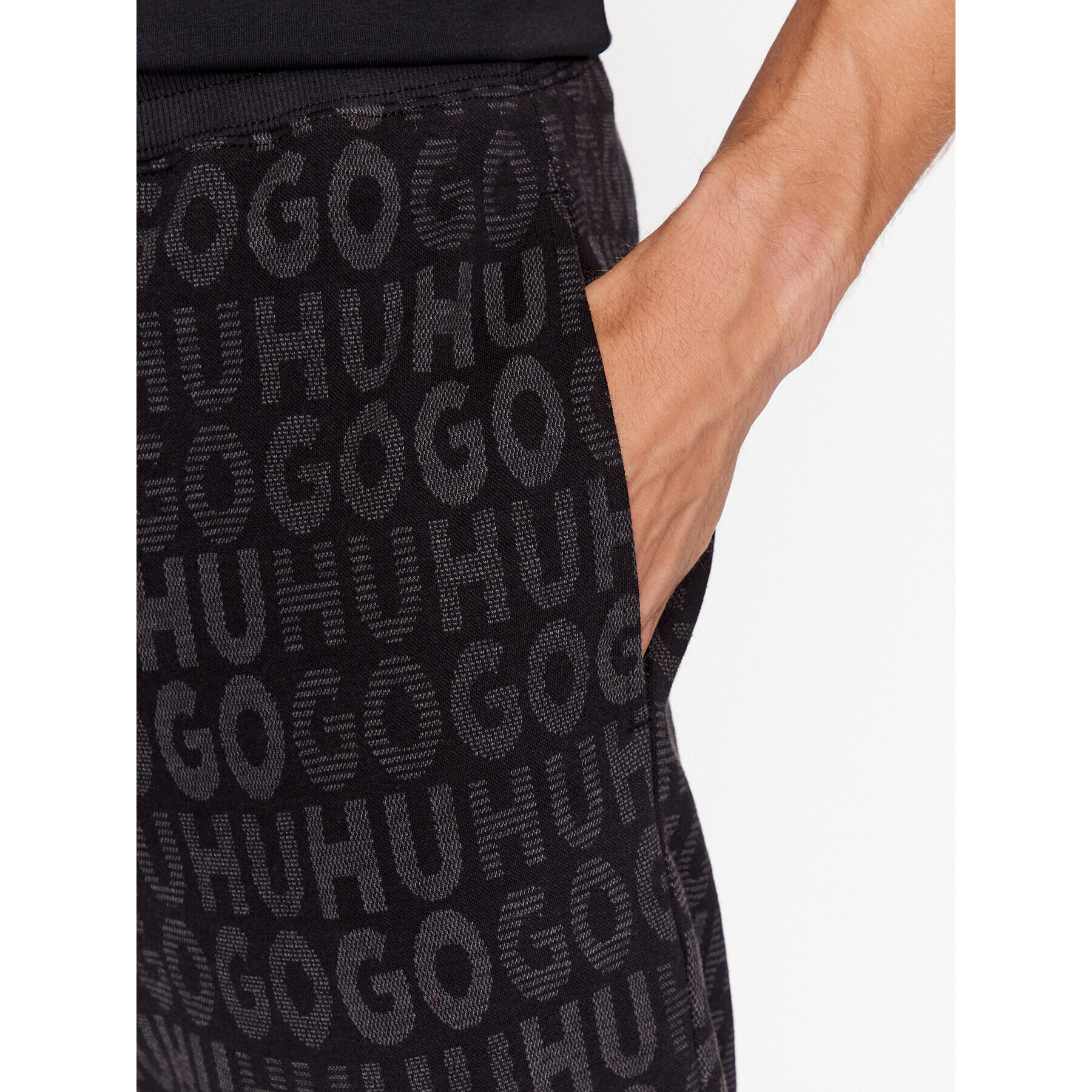 Hugo Долнище анцуг Dleets 50496635 Черен Regular Fit - Pepit.bg