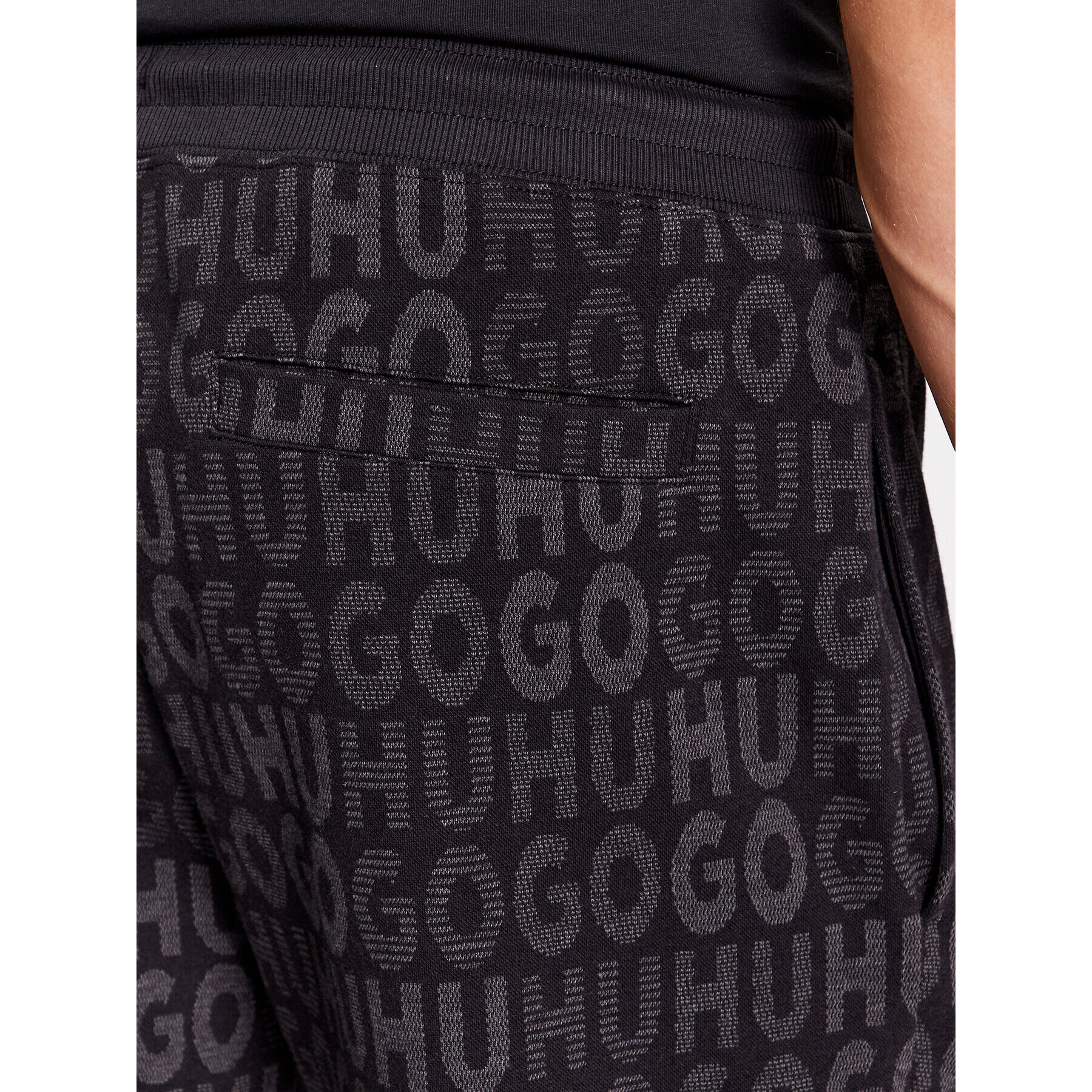 Hugo Долнище анцуг Dleets 50496635 Черен Regular Fit - Pepit.bg