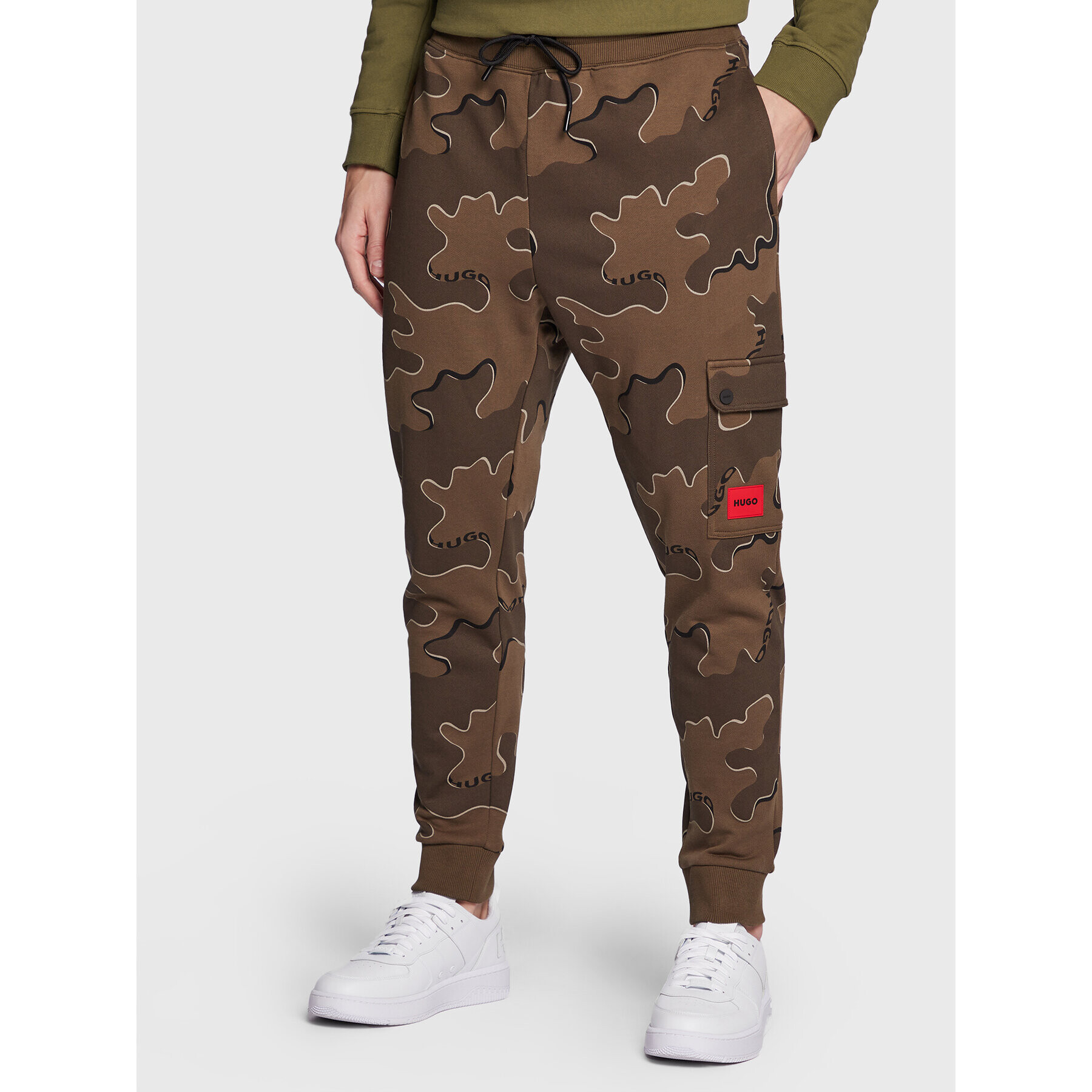 Hugo Долнище анцуг Dromwell 50481348 Каки Comfort Fit - Pepit.bg