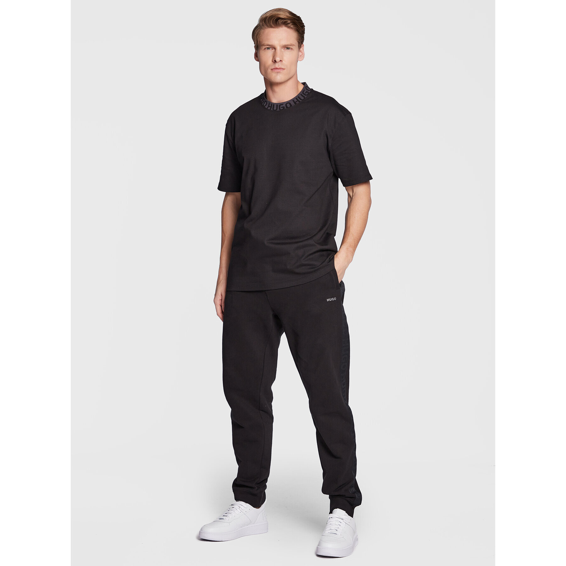 Hugo Долнище анцуг Dumquat 50475338 Черен Regular Fit - Pepit.bg