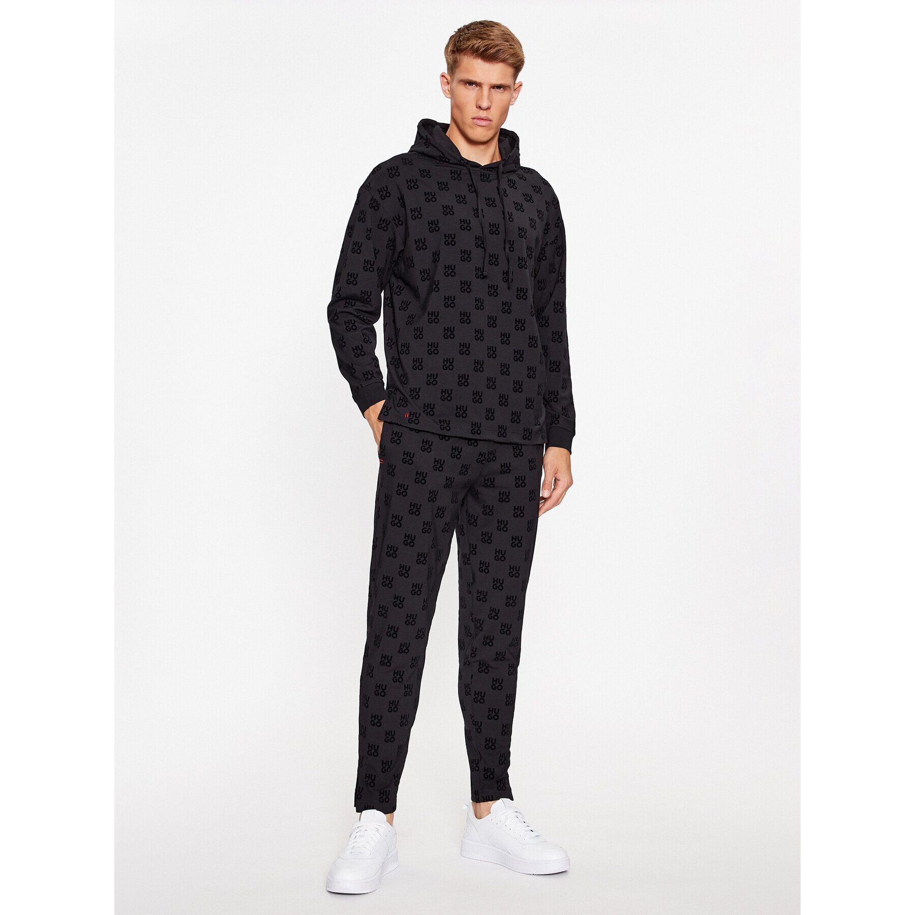 Hugo Долнище анцуг Flock Aop 50501603 Черен Regular Fit - Pepit.bg