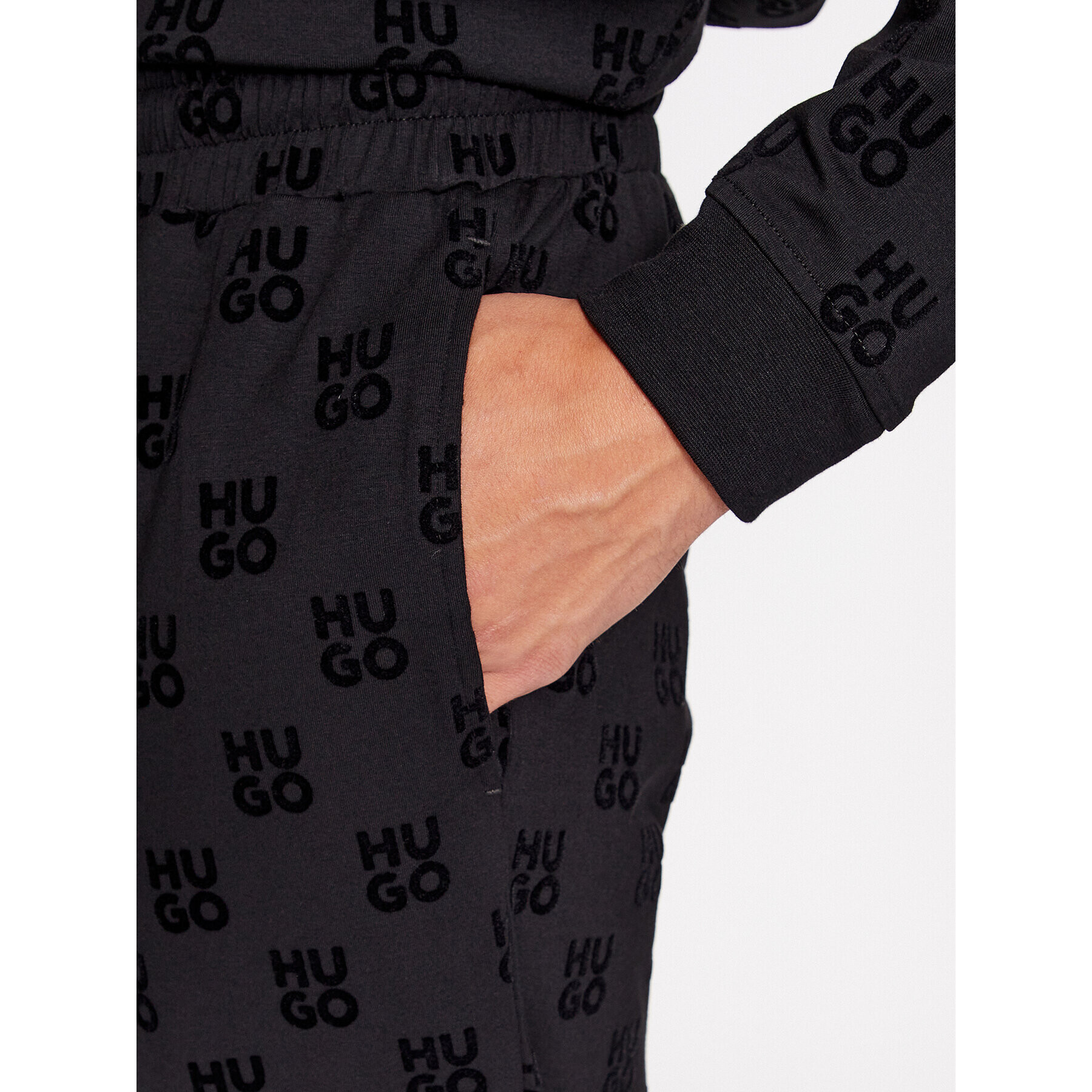 Hugo Долнище анцуг Flock Aop 50501603 Черен Regular Fit - Pepit.bg