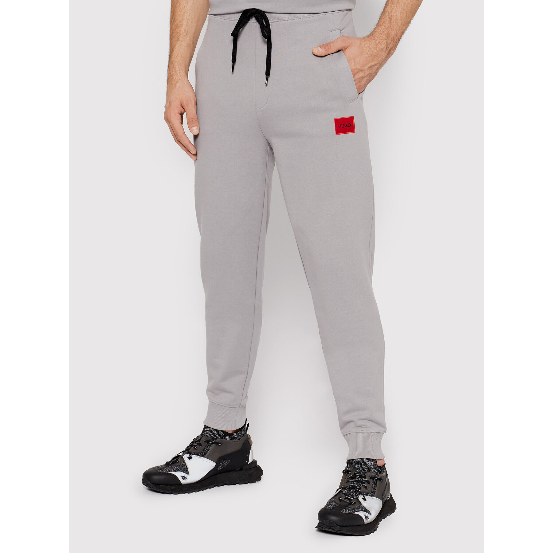 Hugo Долнище анцуг Doak212 50447963 Сив Regular Fit - Pepit.bg