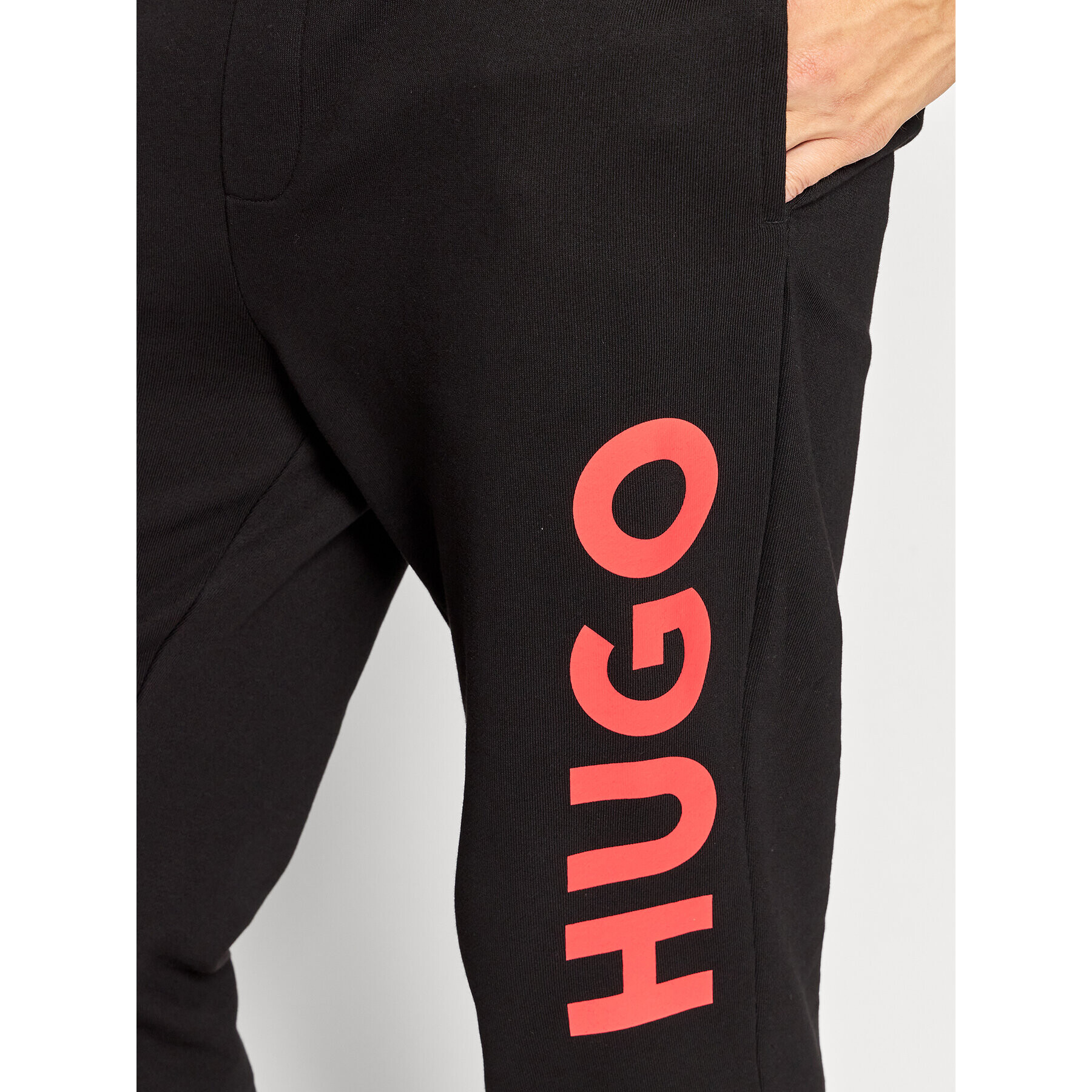 Hugo Долнище анцуг Dutschi 50473211 Черен Regular Fit - Pepit.bg