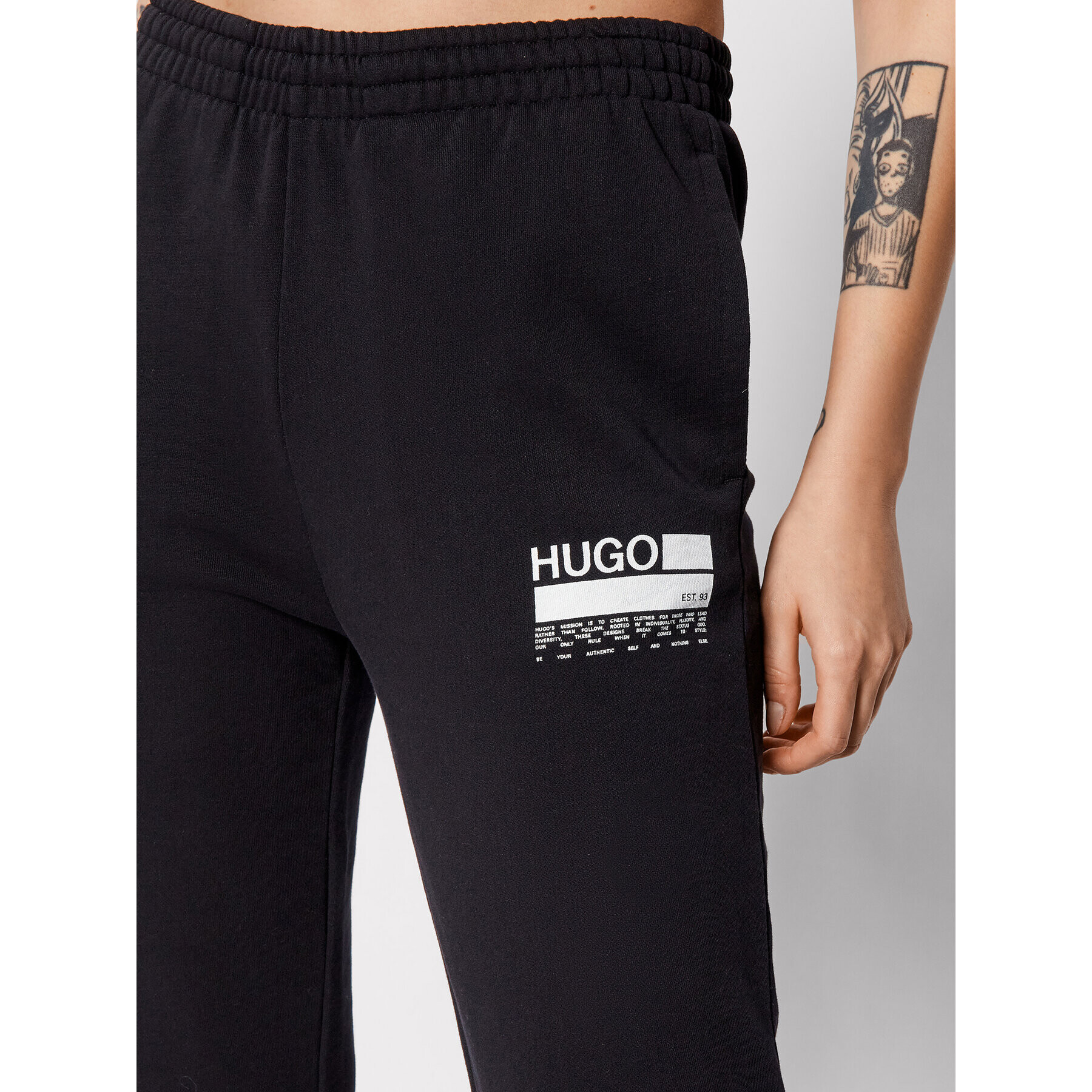 Hugo Долнище анцуг Najogger 50456018 Черен Regular Fit - Pepit.bg