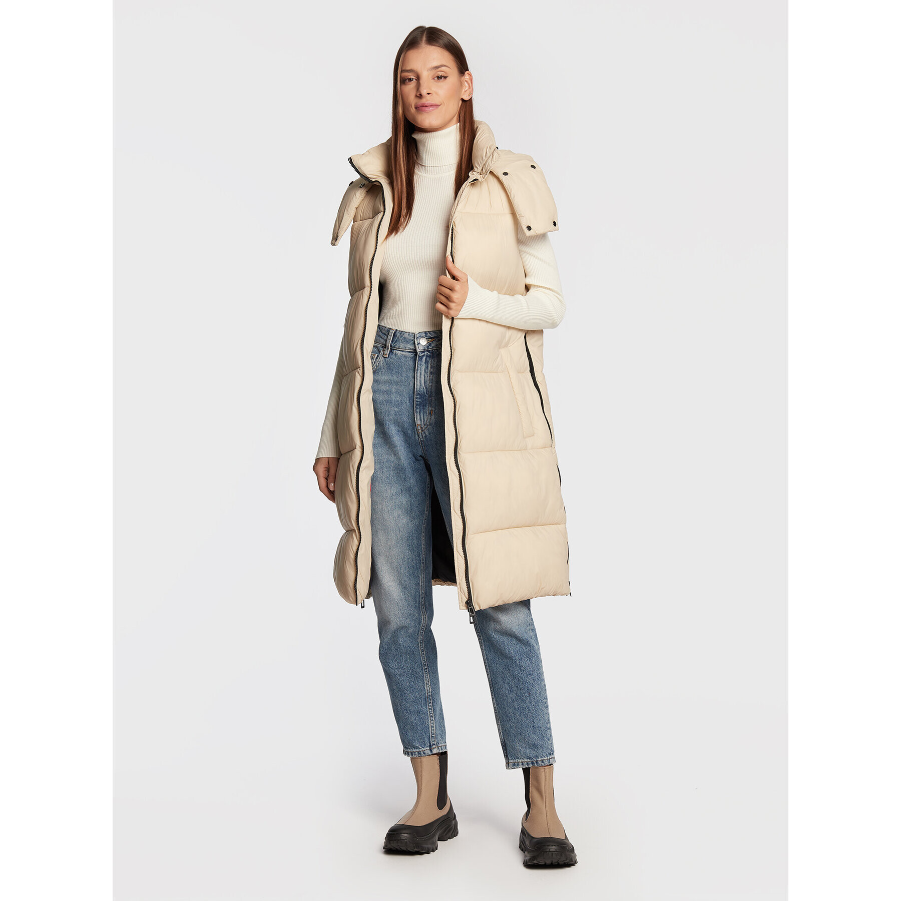 Hugo Елек Fera-1 50464580 Бежов Regular Fit - Pepit.bg