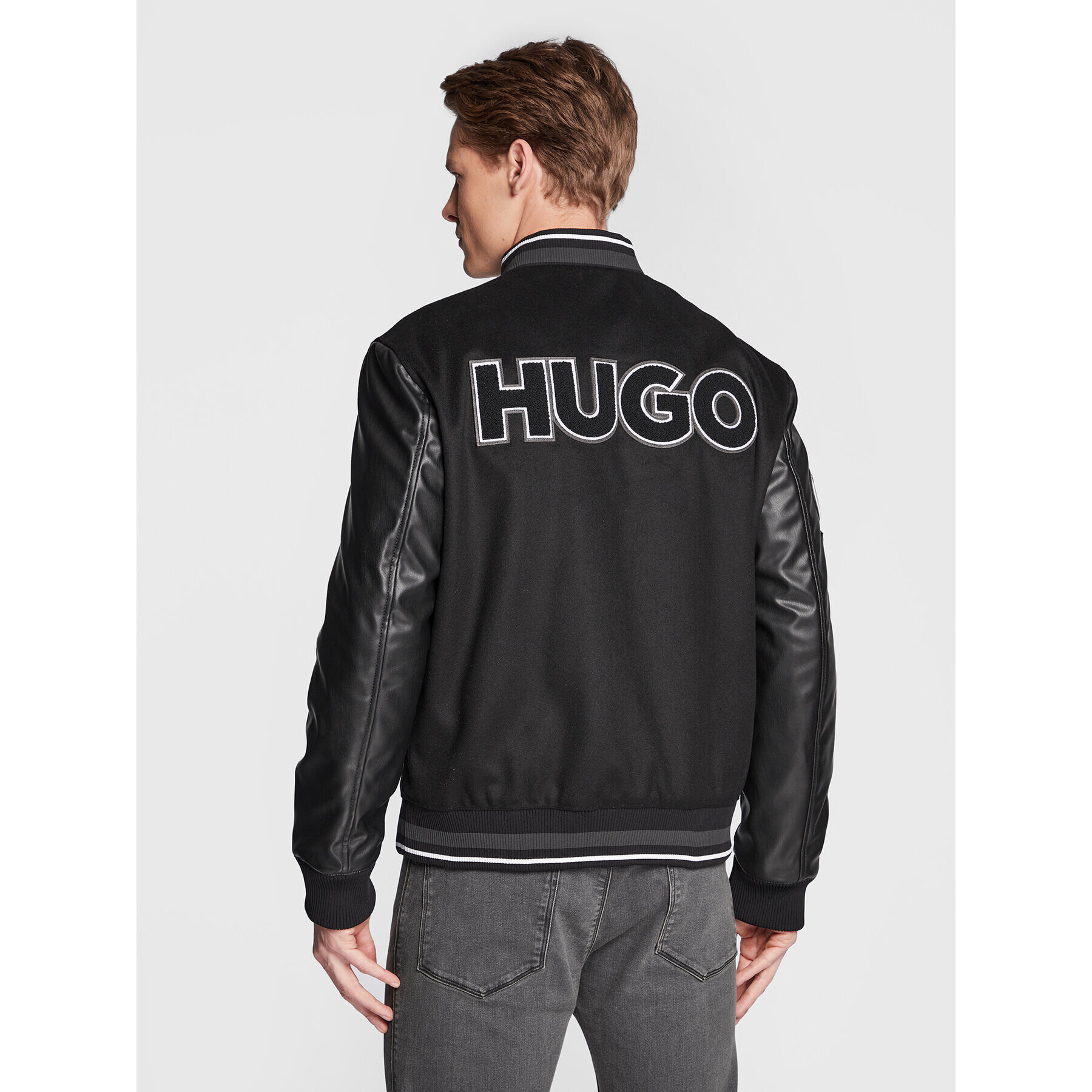 Hugo Яке бомбър Babu C2241 50475260 Черен Regular Fit - Pepit.bg