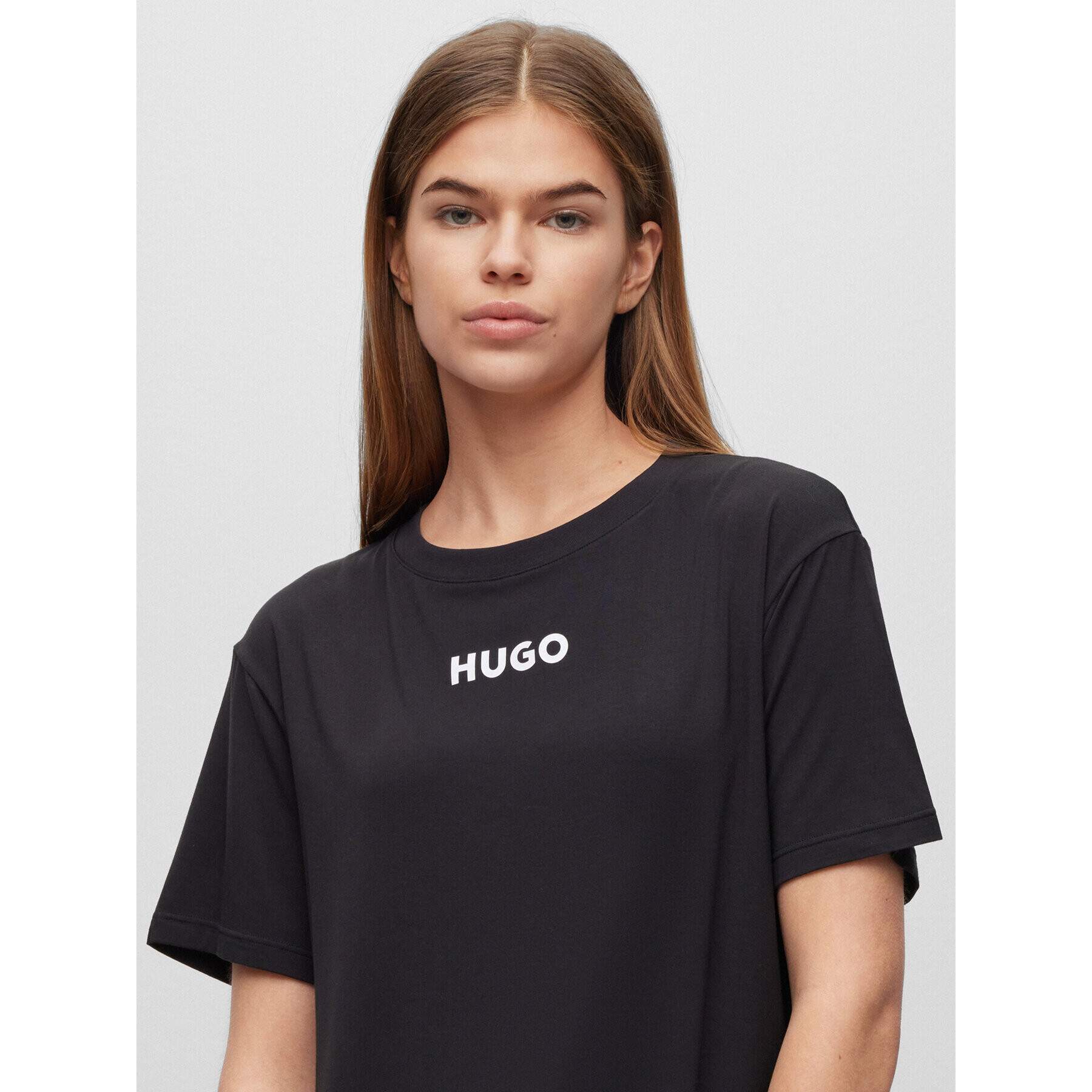 Hugo Нощница Unite 50490711 Черен Relaxed Fit - Pepit.bg