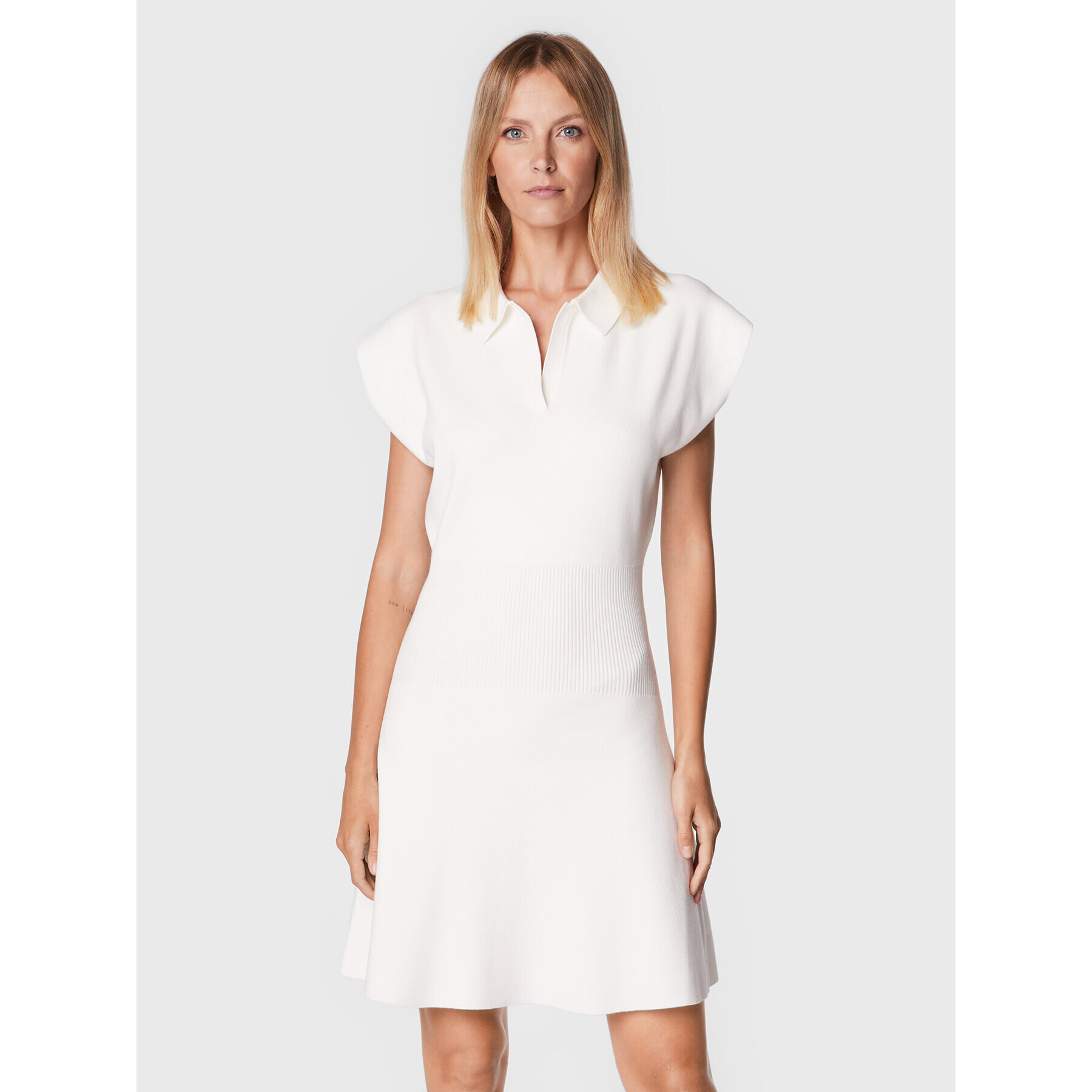 Hugo Плетена рокля Sighty 50471652 Бежов Regular Fit - Pepit.bg