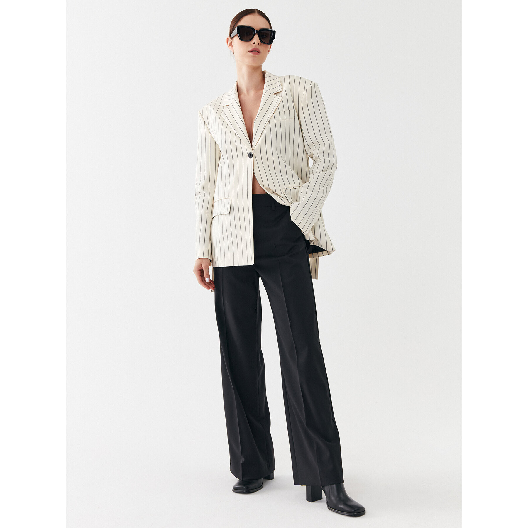 Hugo Сако Aeva 50494497 Бежов Relaxed Fit - Pepit.bg