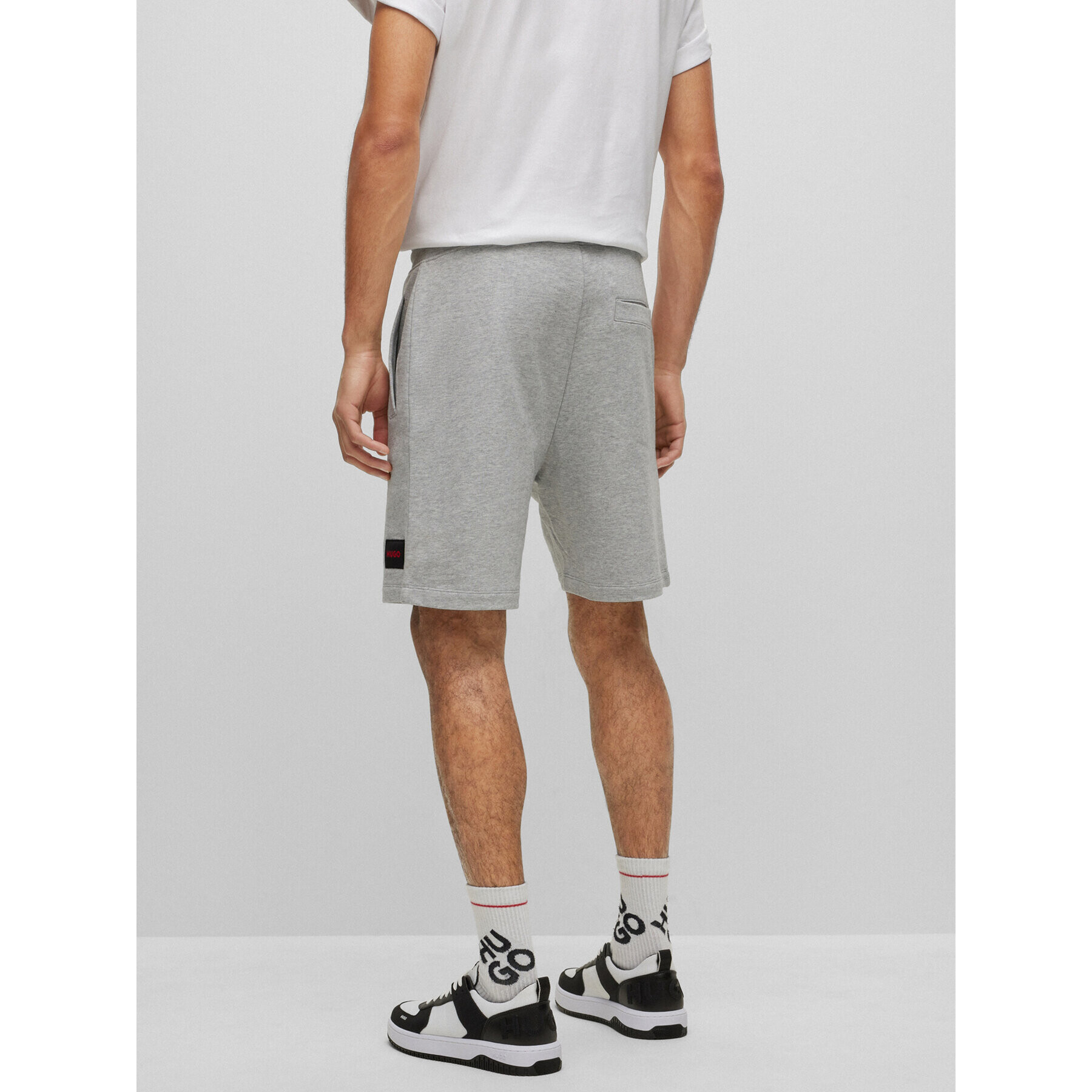 Hugo Спортни шорти 50466196 Сив Regular Fit - Pepit.bg