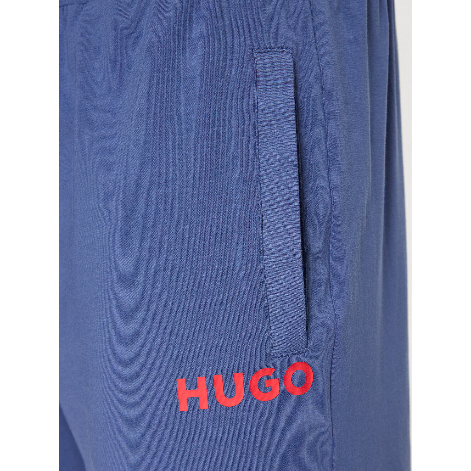 Hugo Спортни шорти 50490265 Син Regular Fit - Pepit.bg