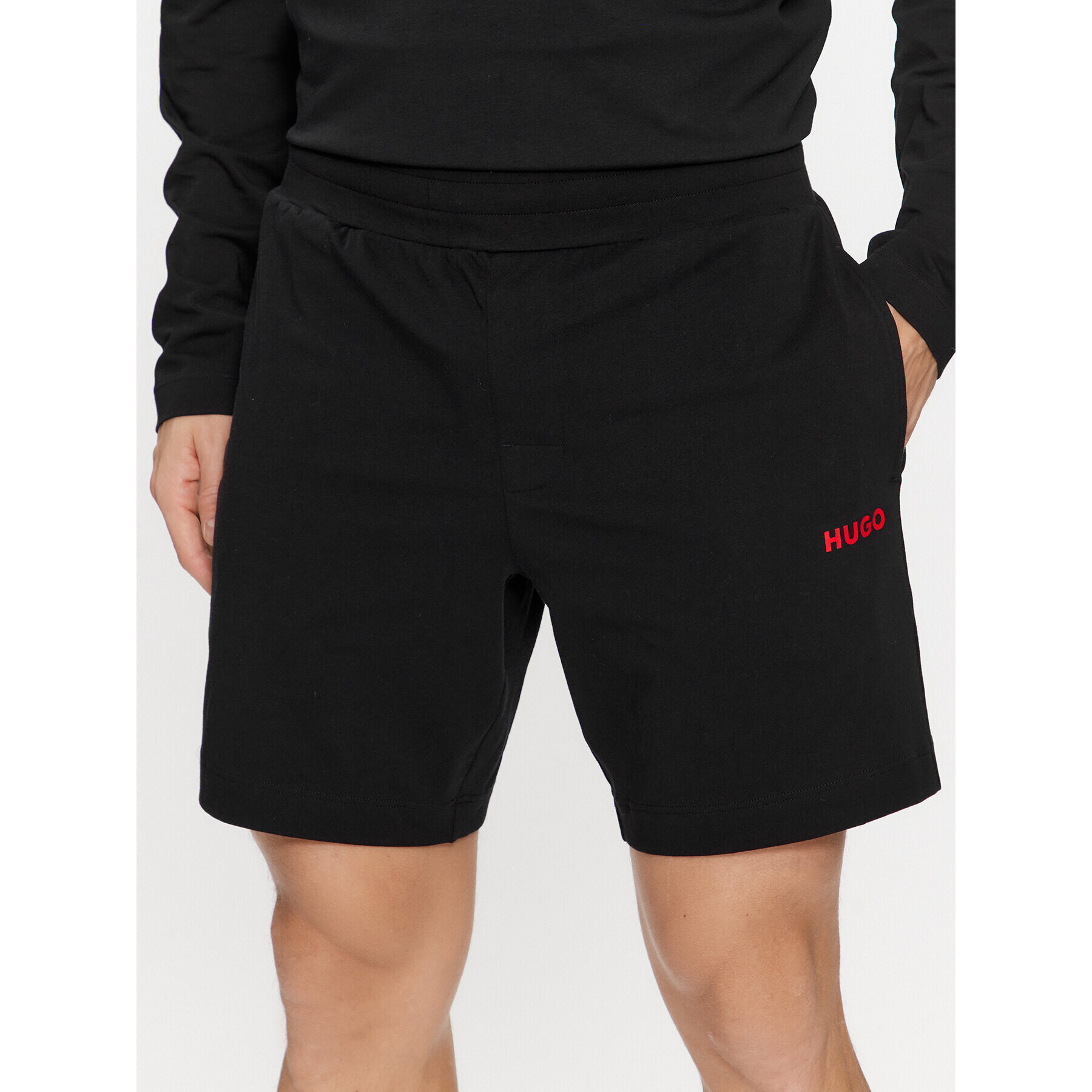 Hugo Спортни шорти 50505144 Черен Regular Fit - Pepit.bg