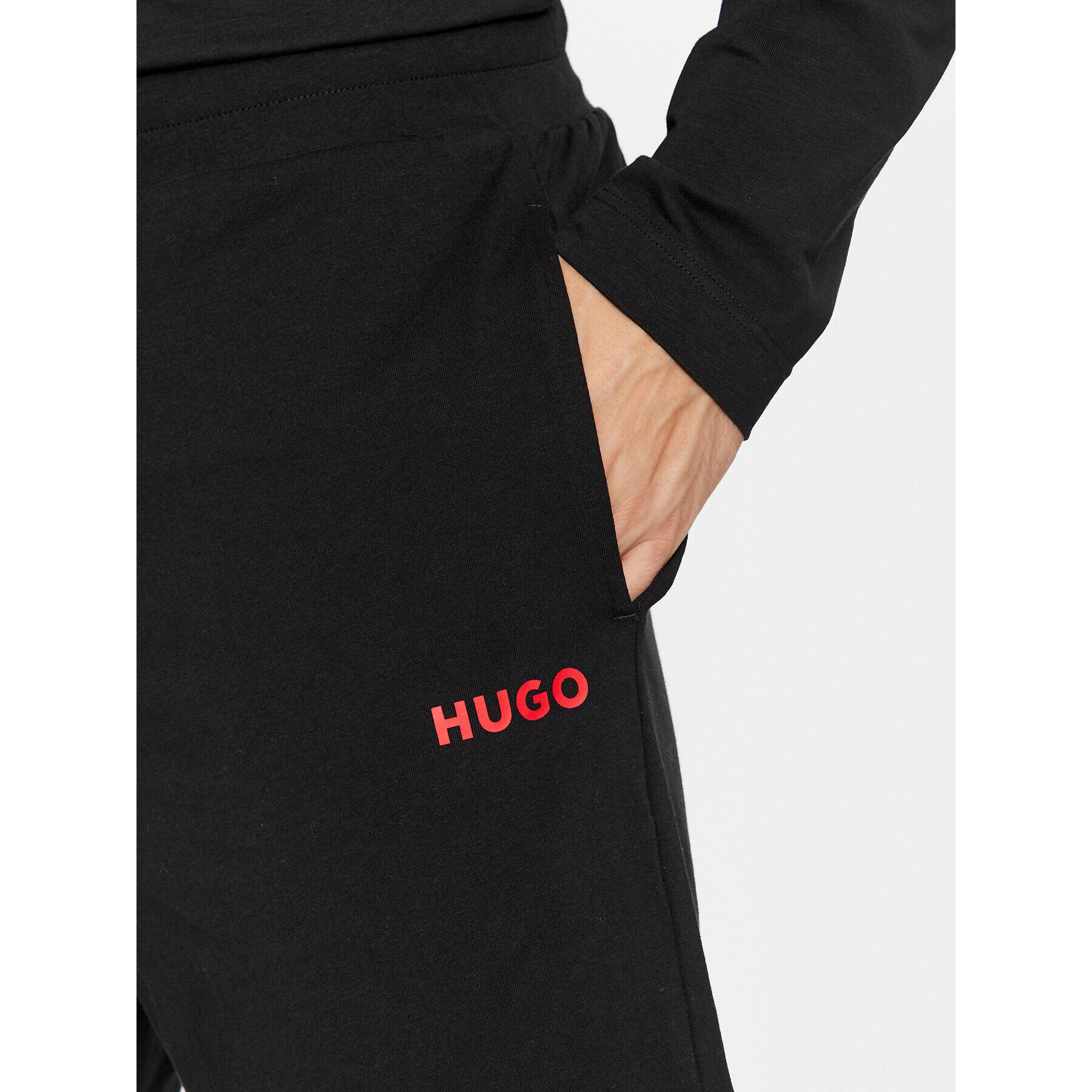 Hugo Спортни шорти 50505144 Черен Regular Fit - Pepit.bg