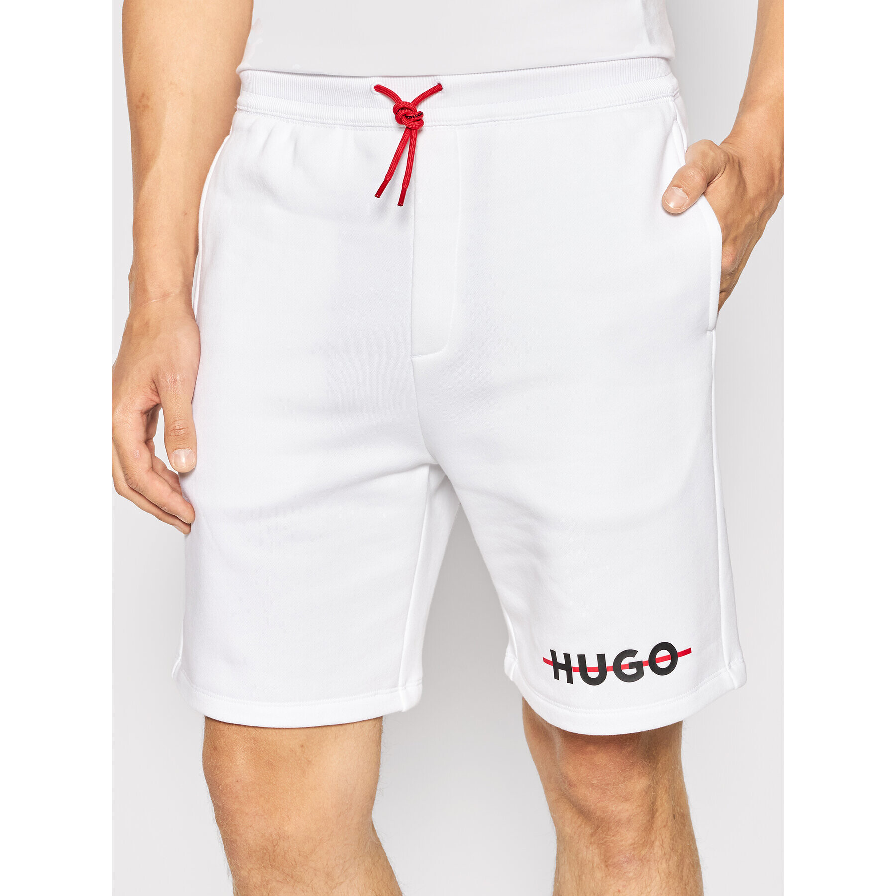 Hugo Спортни шорти Dedford 50481138 Бял Comfort Fit - Pepit.bg