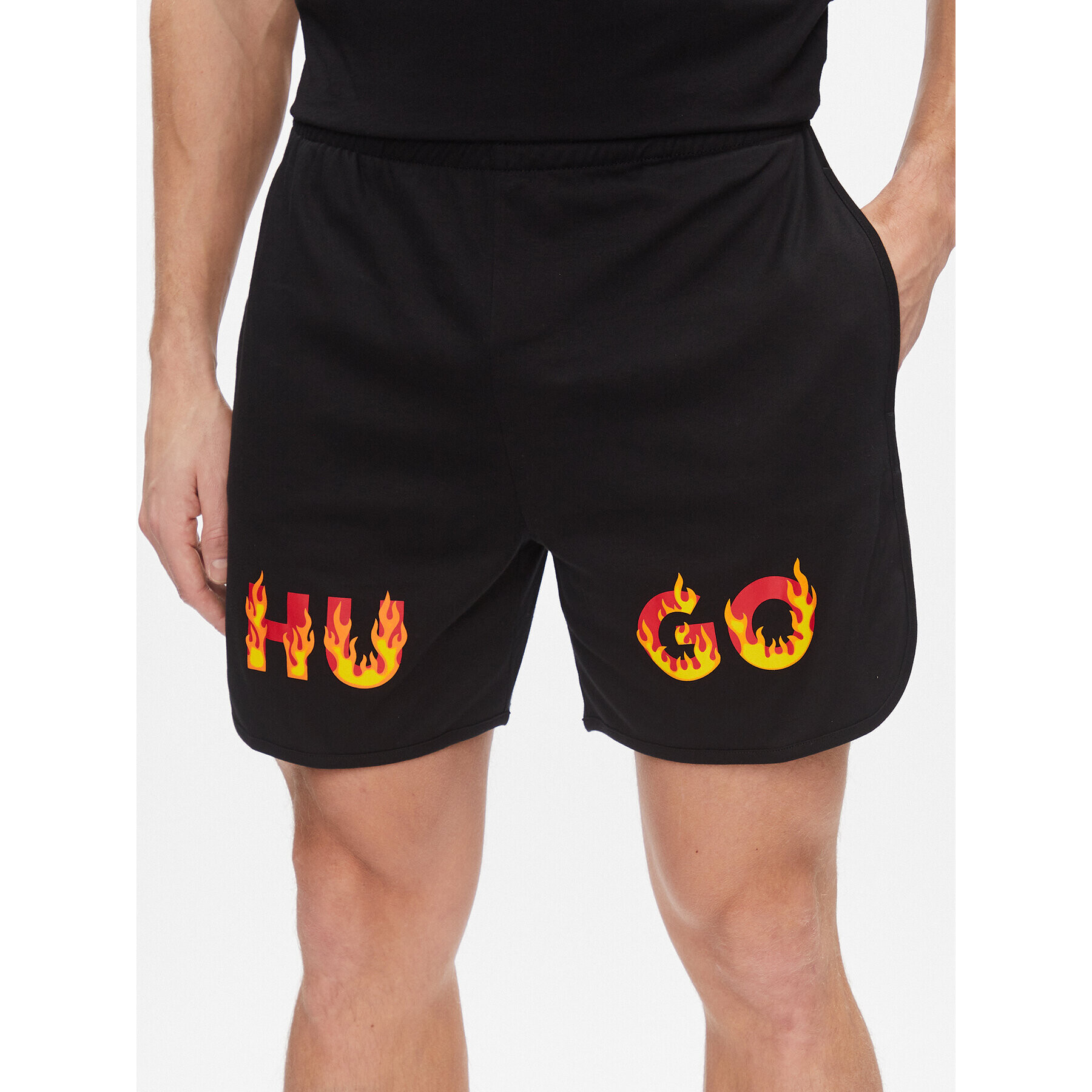 Hugo Спортни шорти Flames 50510474 Черен Regular Fit - Pepit.bg