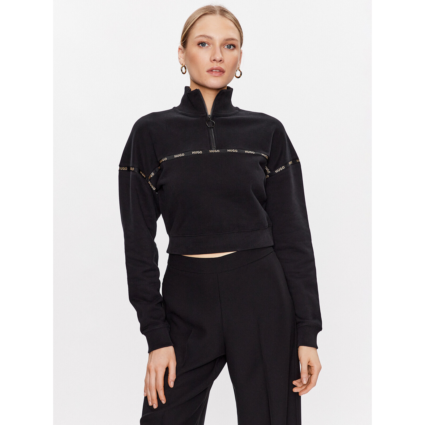 Hugo Суитшърт 50482938 Черен Regular Fit - Pepit.bg