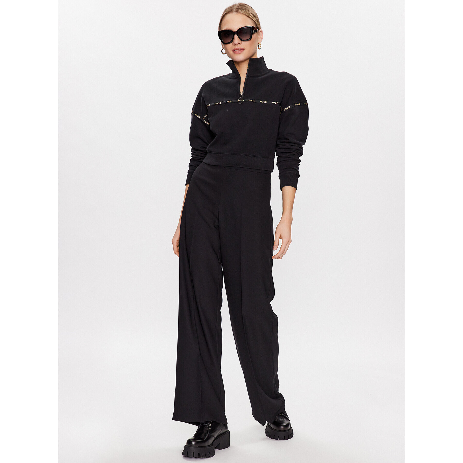 Hugo Суитшърт 50482938 Черен Regular Fit - Pepit.bg