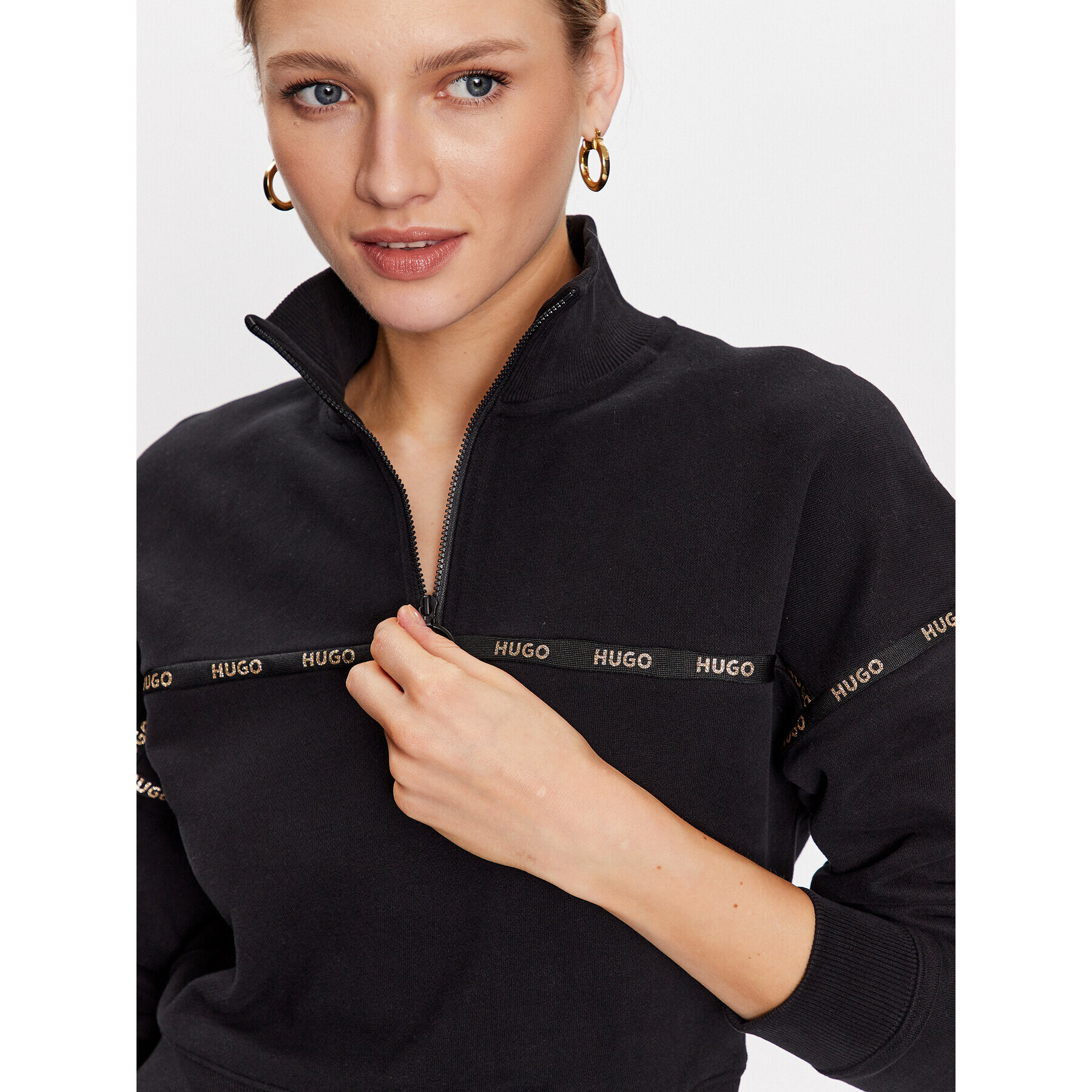 Hugo Суитшърт 50482938 Черен Regular Fit - Pepit.bg