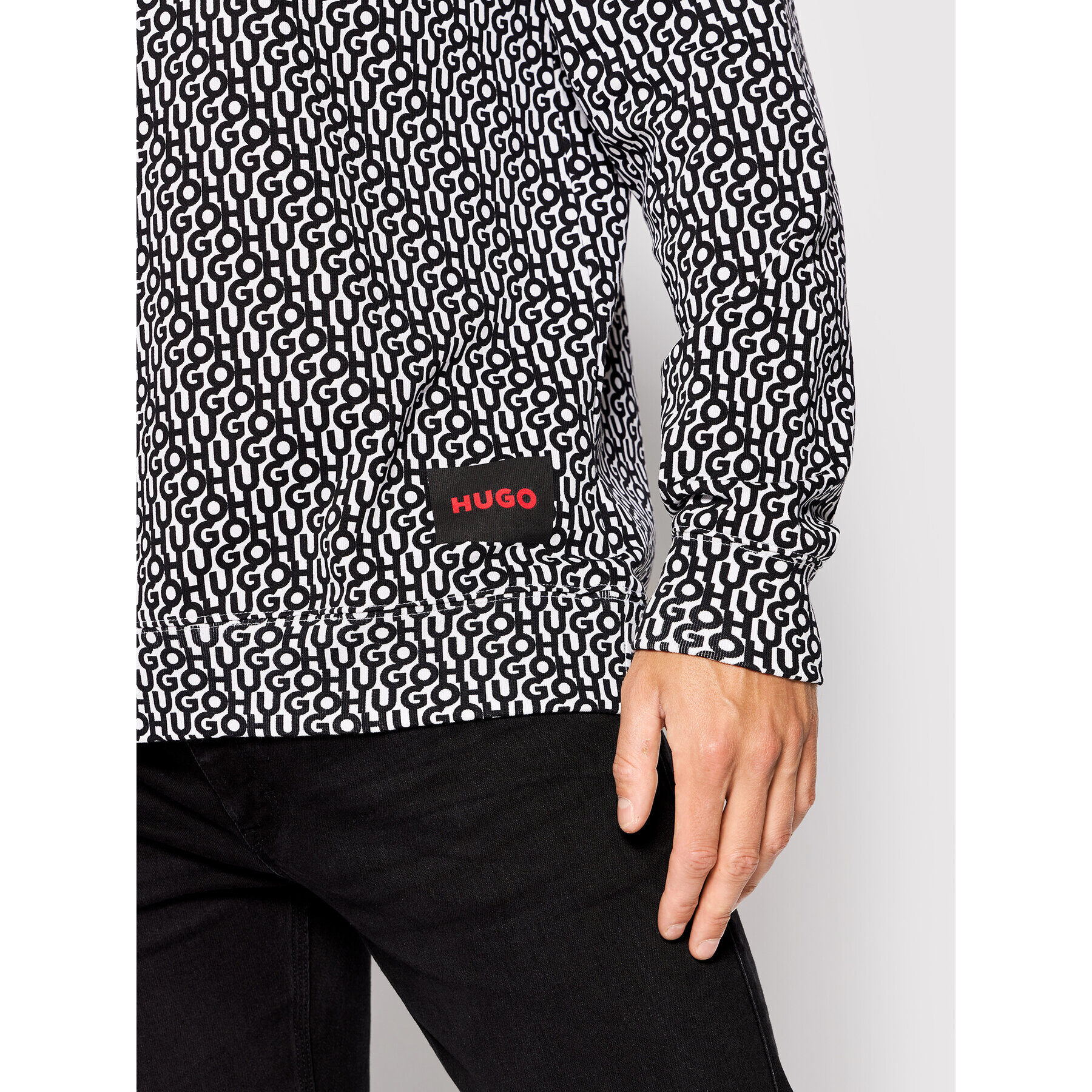 Hugo Суитшърт Donnery 50472771 Черен Regular Fit - Pepit.bg