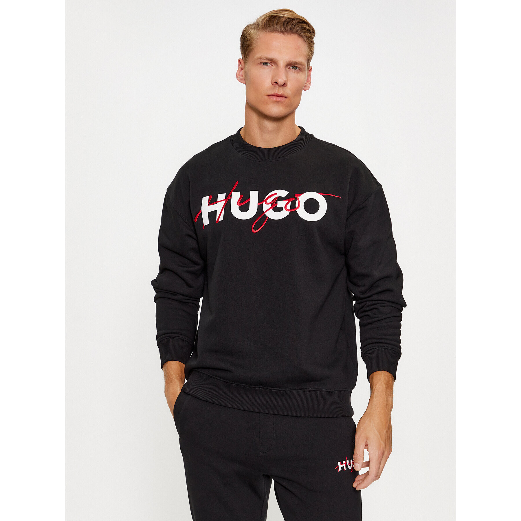 Hugo Суитшърт Droyko 50494558 Черен Relaxed Fit - Pepit.bg