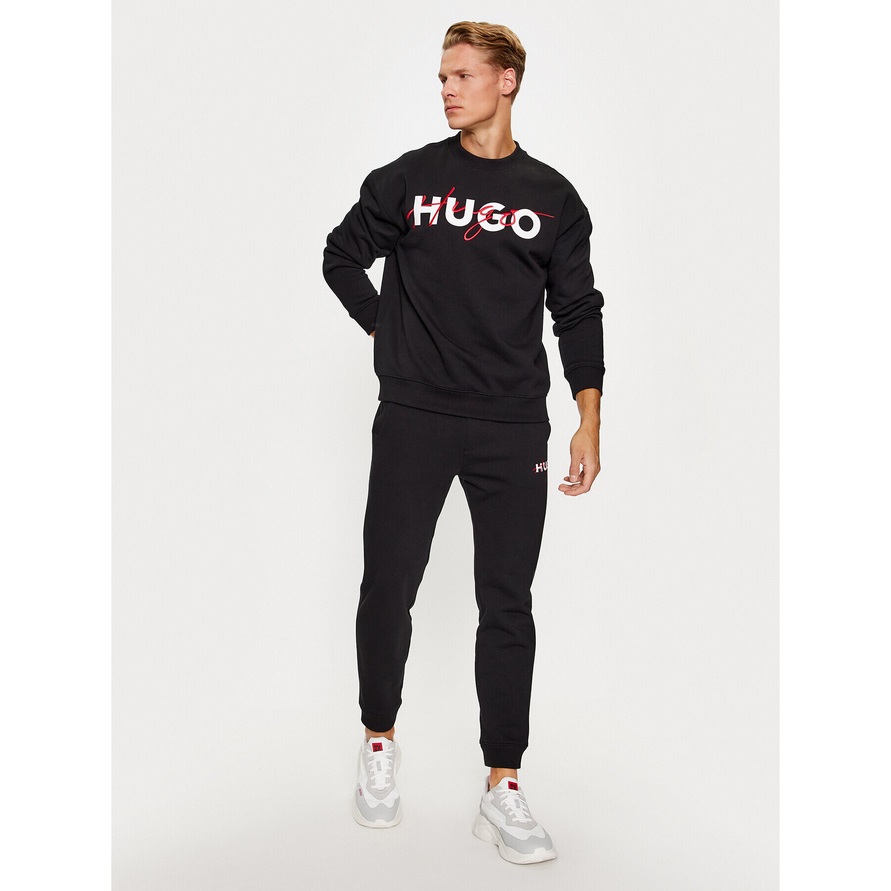 Hugo Суитшърт Droyko 50494558 Черен Relaxed Fit - Pepit.bg