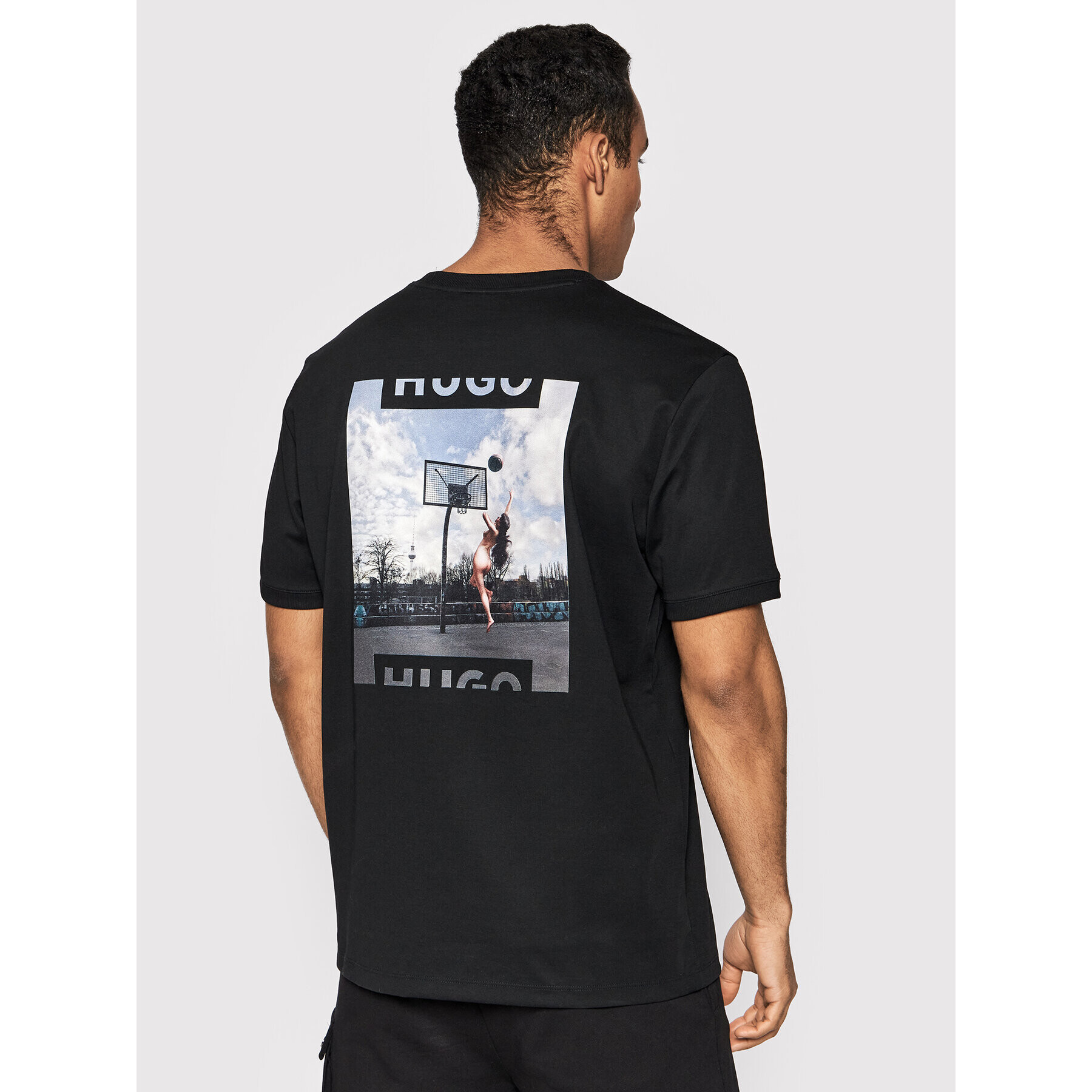 Hugo Тишърт Dasketball 50465935 Черен Relaxed Fit - Pepit.bg