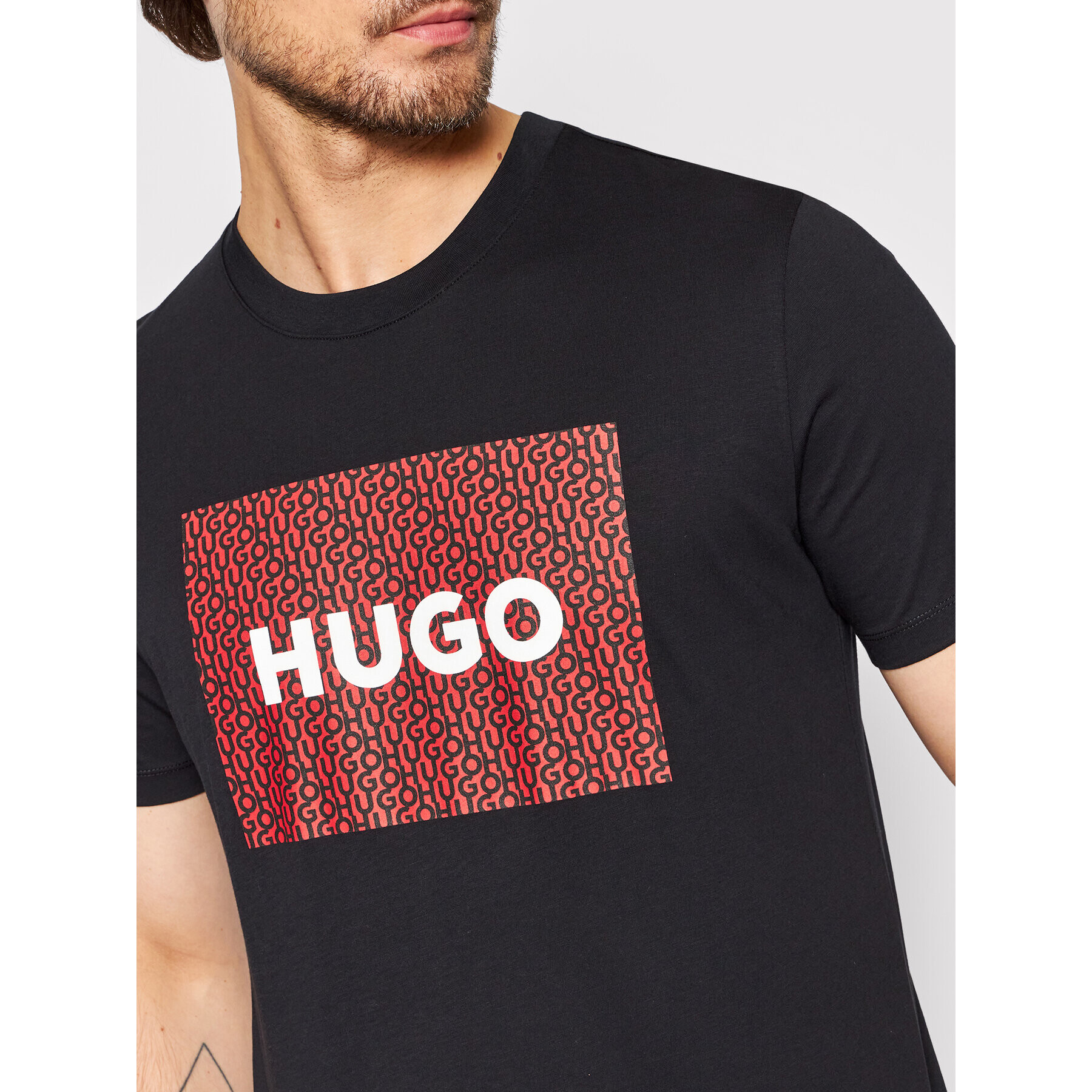 Hugo Тишърт Dulive_U223 50471672 Черен Regular Fit - Pepit.bg