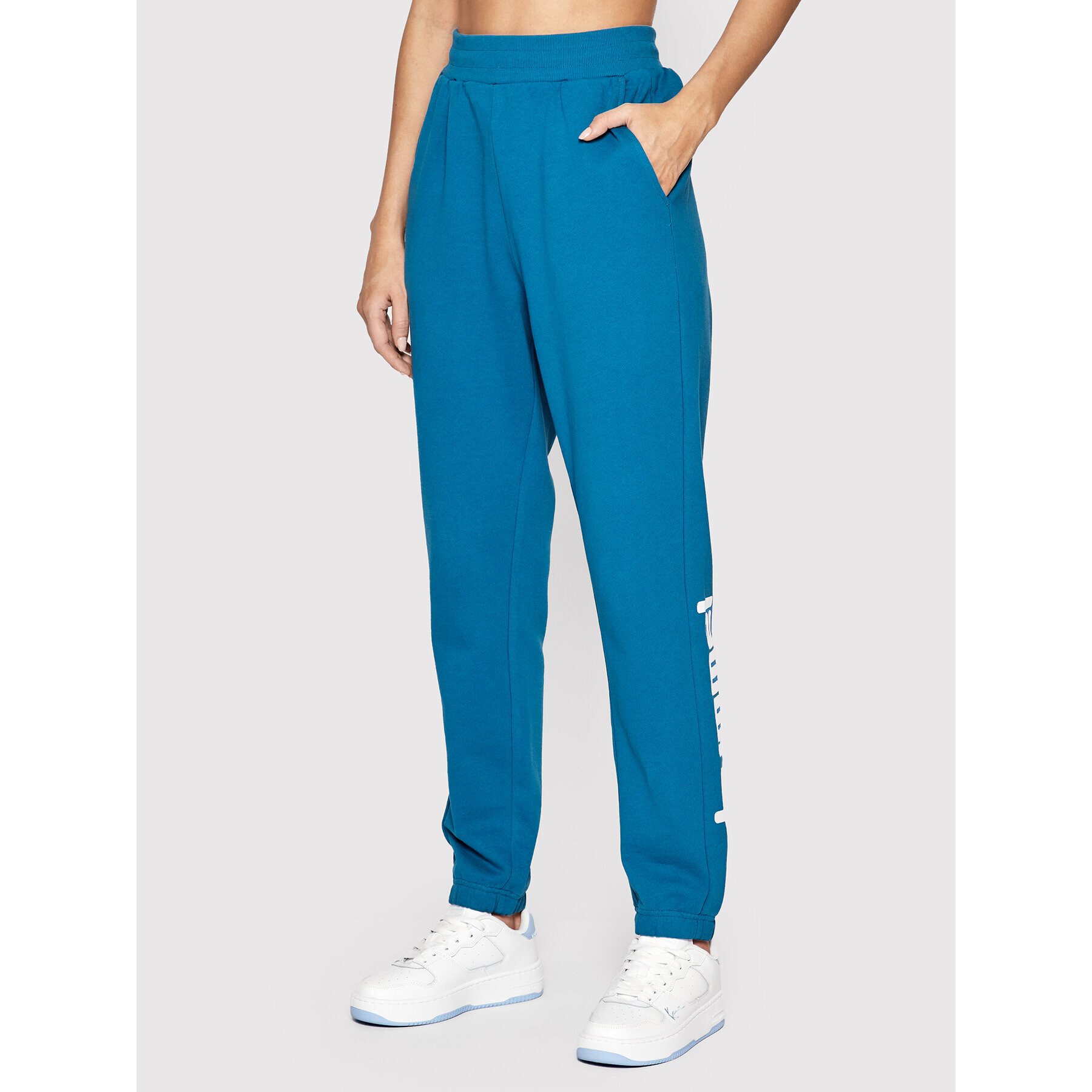 Hummel Долнище анцуг Unisex Manfred 213725 Син Regular Fit - Pepit.bg