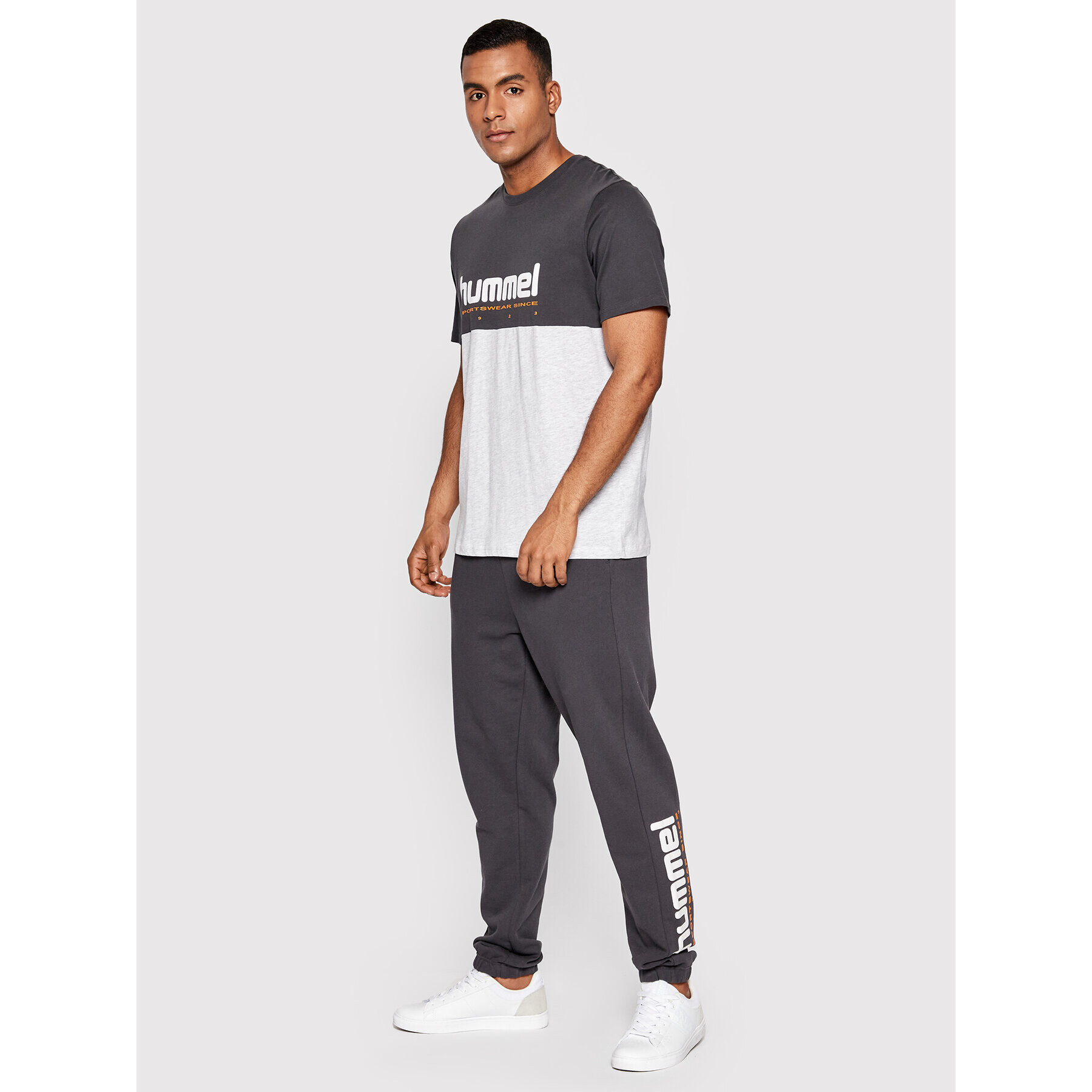 Hummel Долнище анцуг Unisex Manfred 213725 Сив Regular Fit - Pepit.bg