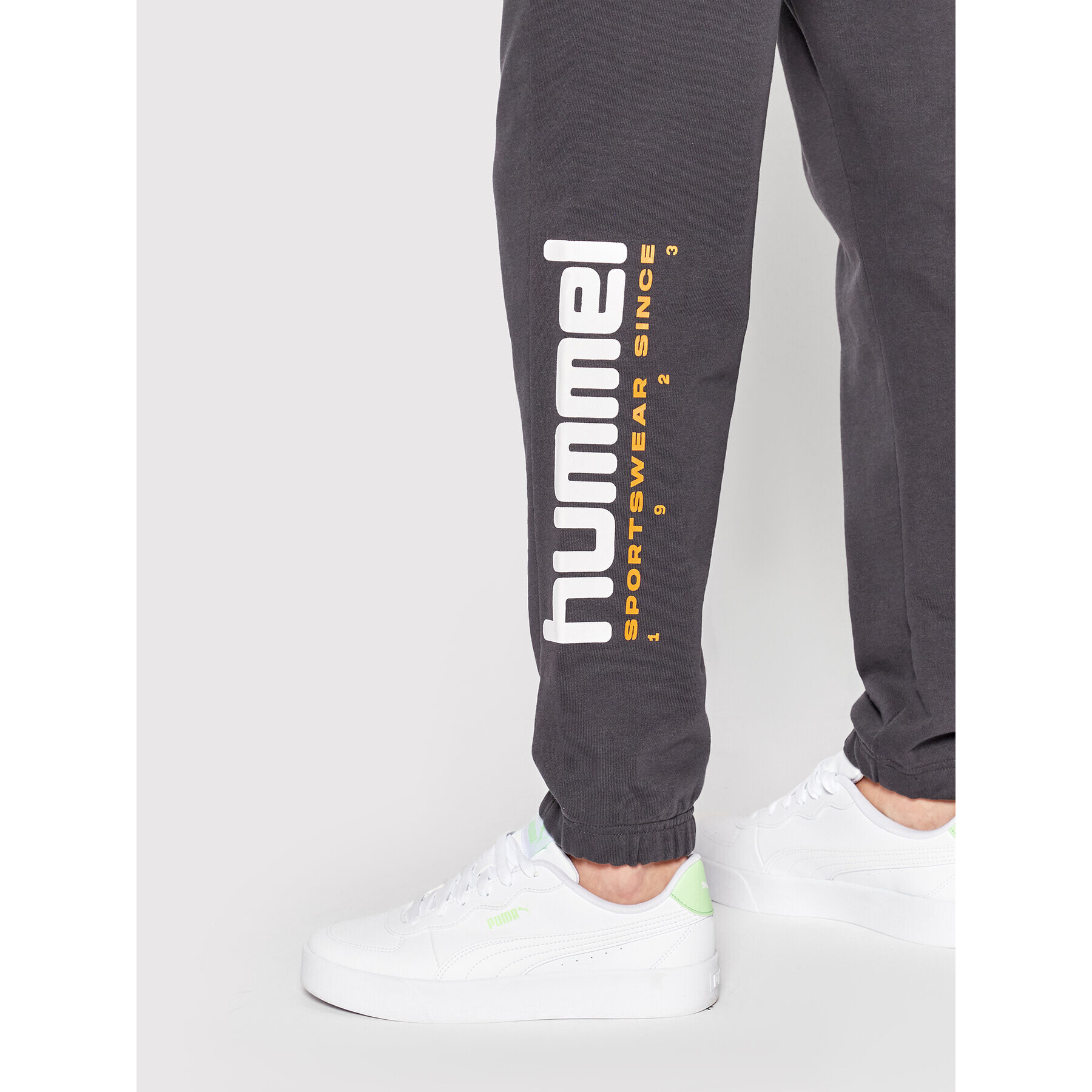 Hummel Долнище анцуг Unisex Manfred 213725 Сив Regular Fit - Pepit.bg