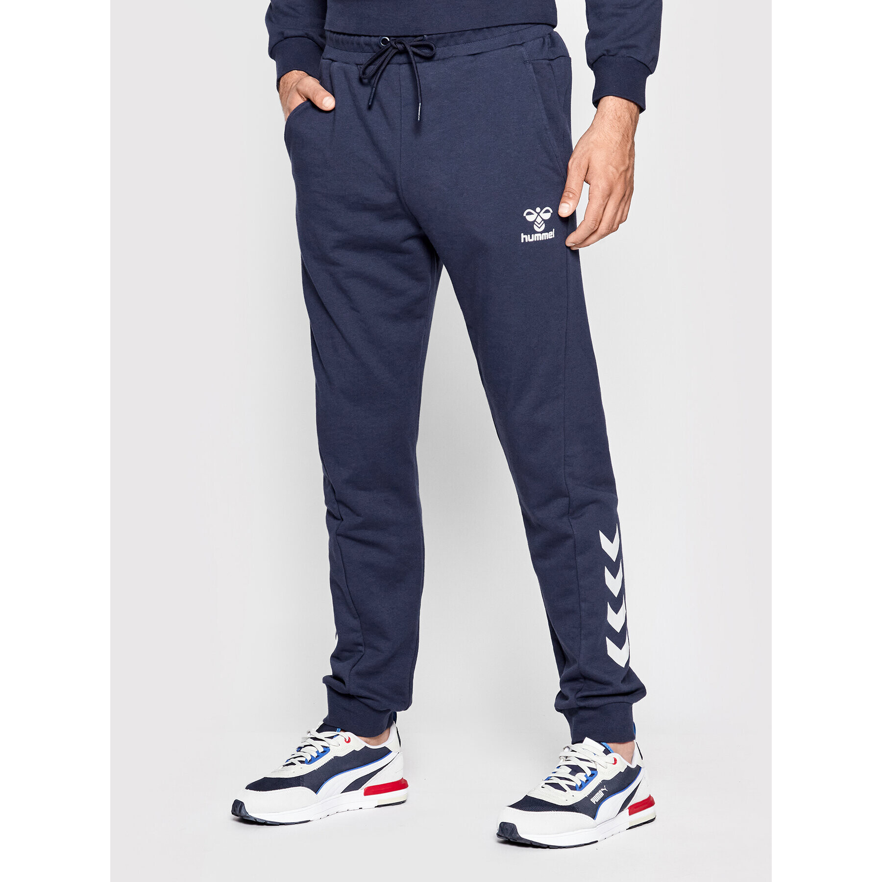 Hummel Долнище анцуг Isam 2.0 214336 Тъмносин Regular Fit - Pepit.bg