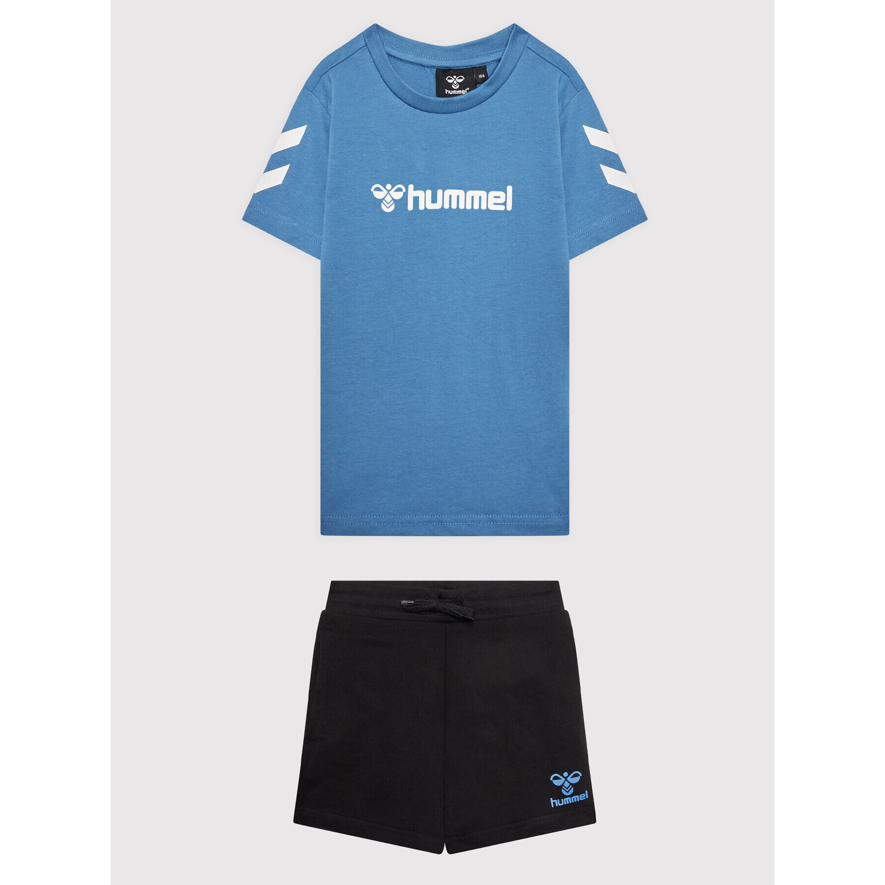 Hummel Комплект тишърт и спортни шорти Novet 213902 Син Regular Fit - Pepit.bg