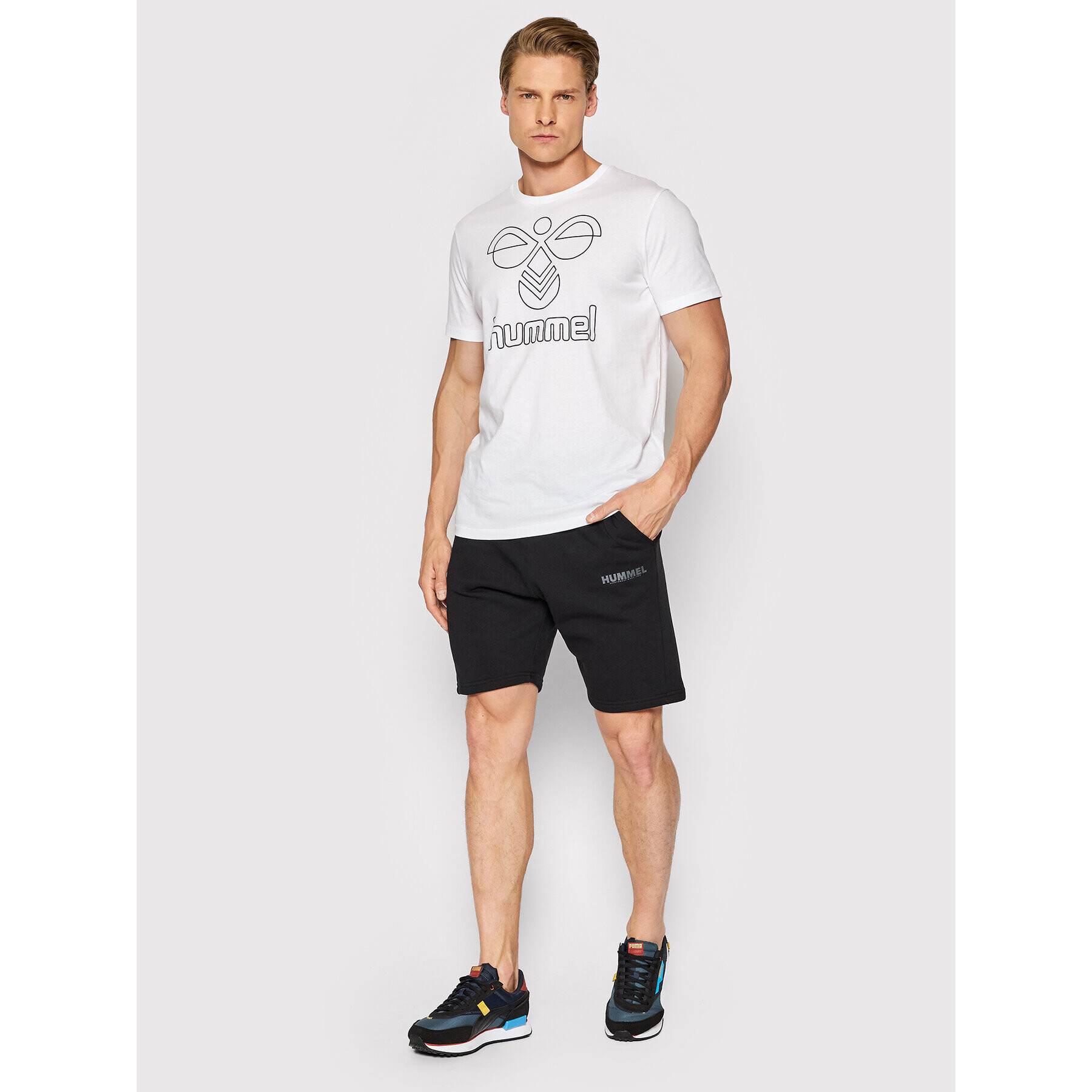 Hummel Спортни шорти Legacy 212568 Черен Regular Fit - Pepit.bg