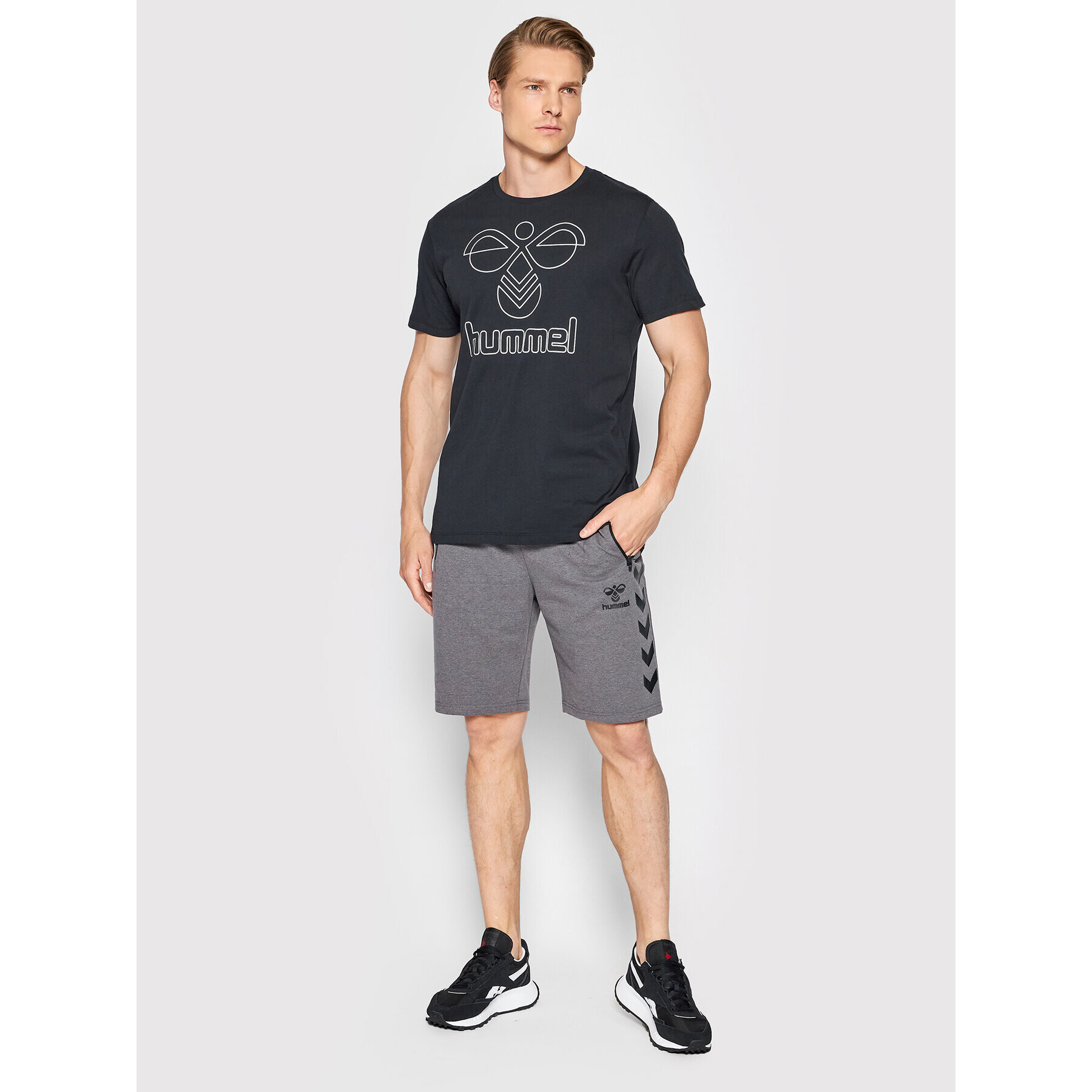 Hummel Спортни шорти Ray 211156 Сив Regular Fit - Pepit.bg
