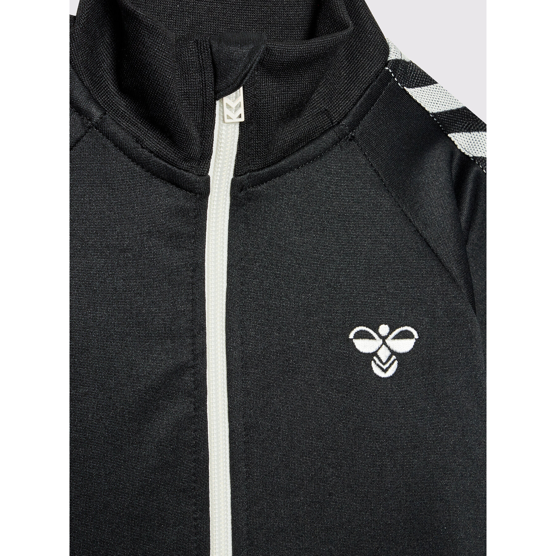 Hummel Суитшърт Kick 213857 Черен Regular Fit - Pepit.bg