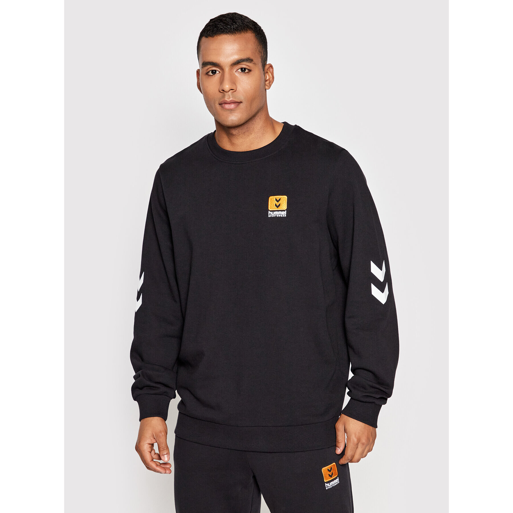 Hummel Суитшърт Unisex Legacy Liam 213724 Черен Regular Fit - Pepit.bg