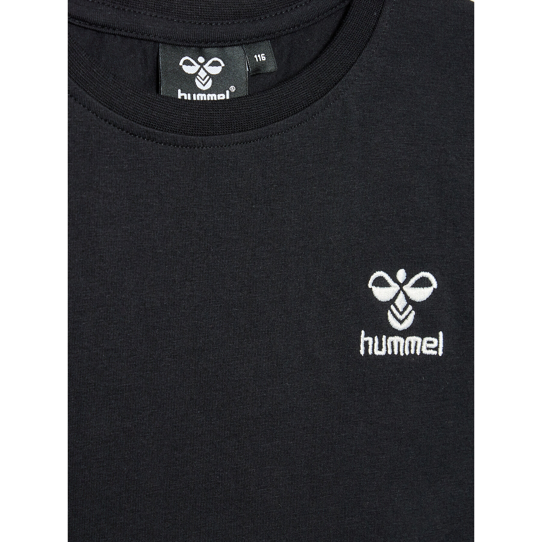 Hummel Тишърт Doce 213905 Черен Regular Fit - Pepit.bg